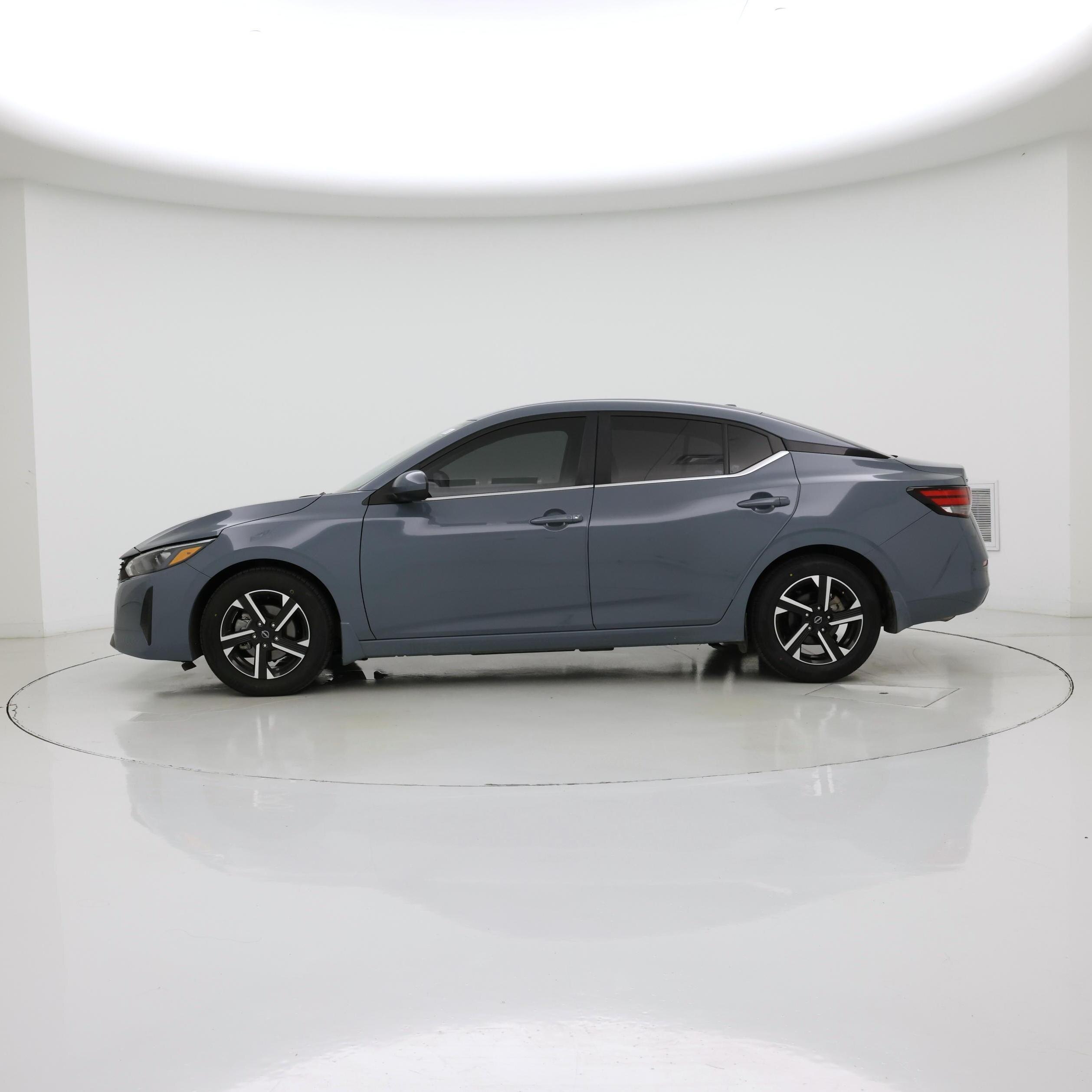 Thumbnail: 2024 Nissan Sentra - 3