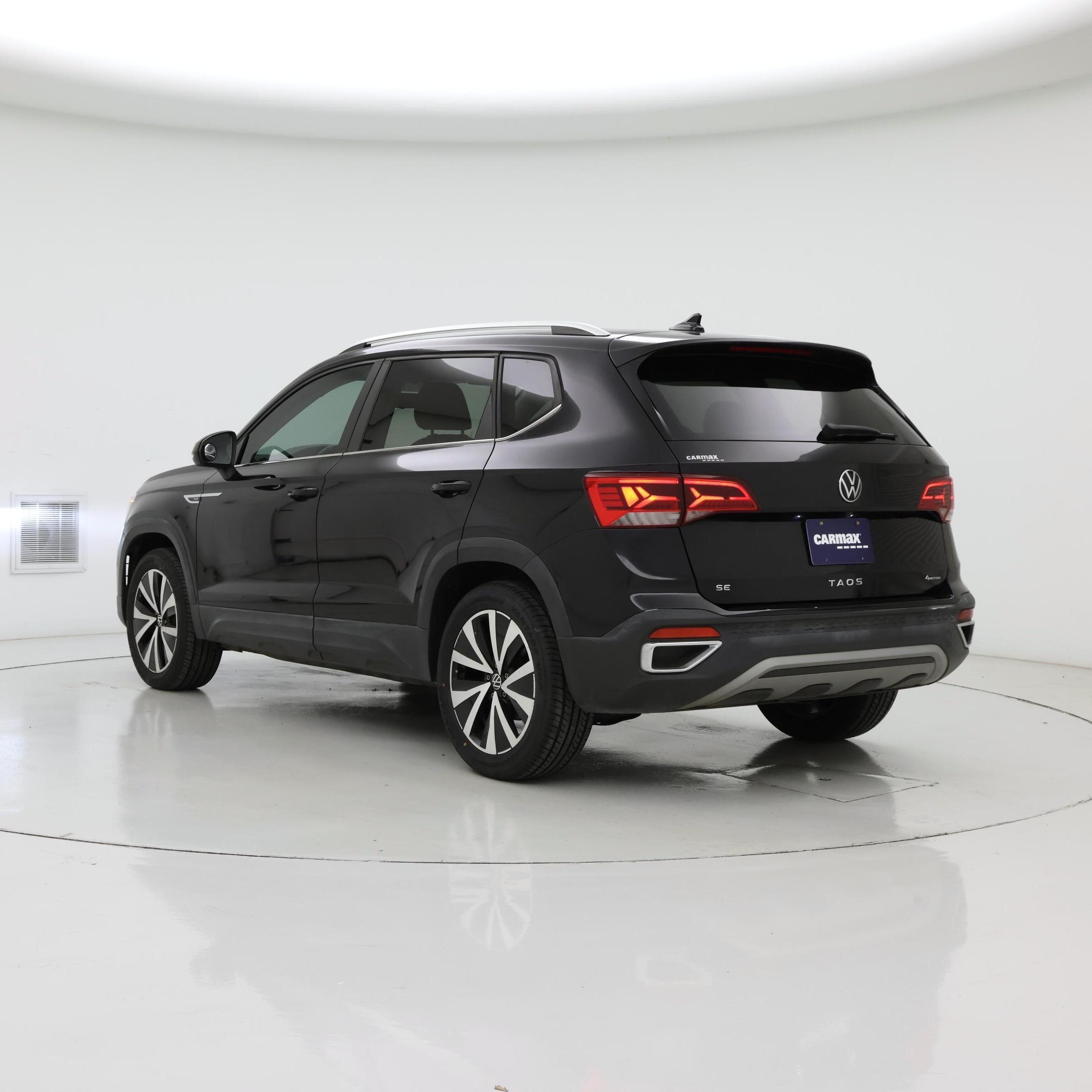 Thumbnail: 2022 Volkswagen Taos - 2