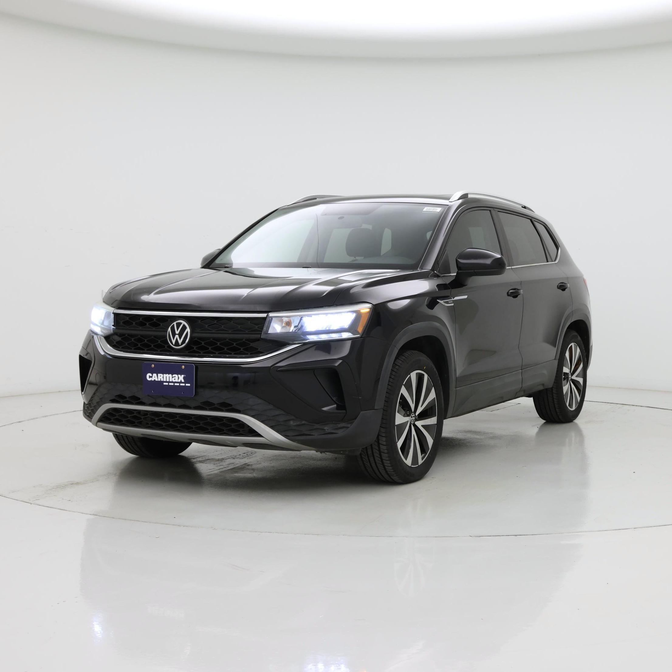 Thumbnail: 2022 Volkswagen Taos - 4