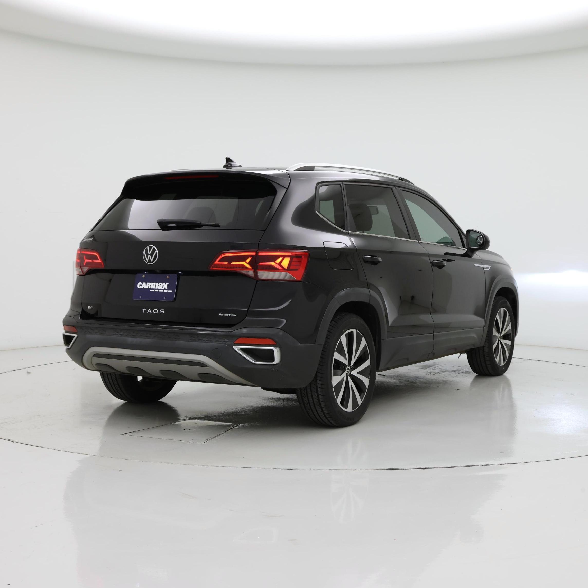 Thumbnail: 2022 Volkswagen Taos - 8
