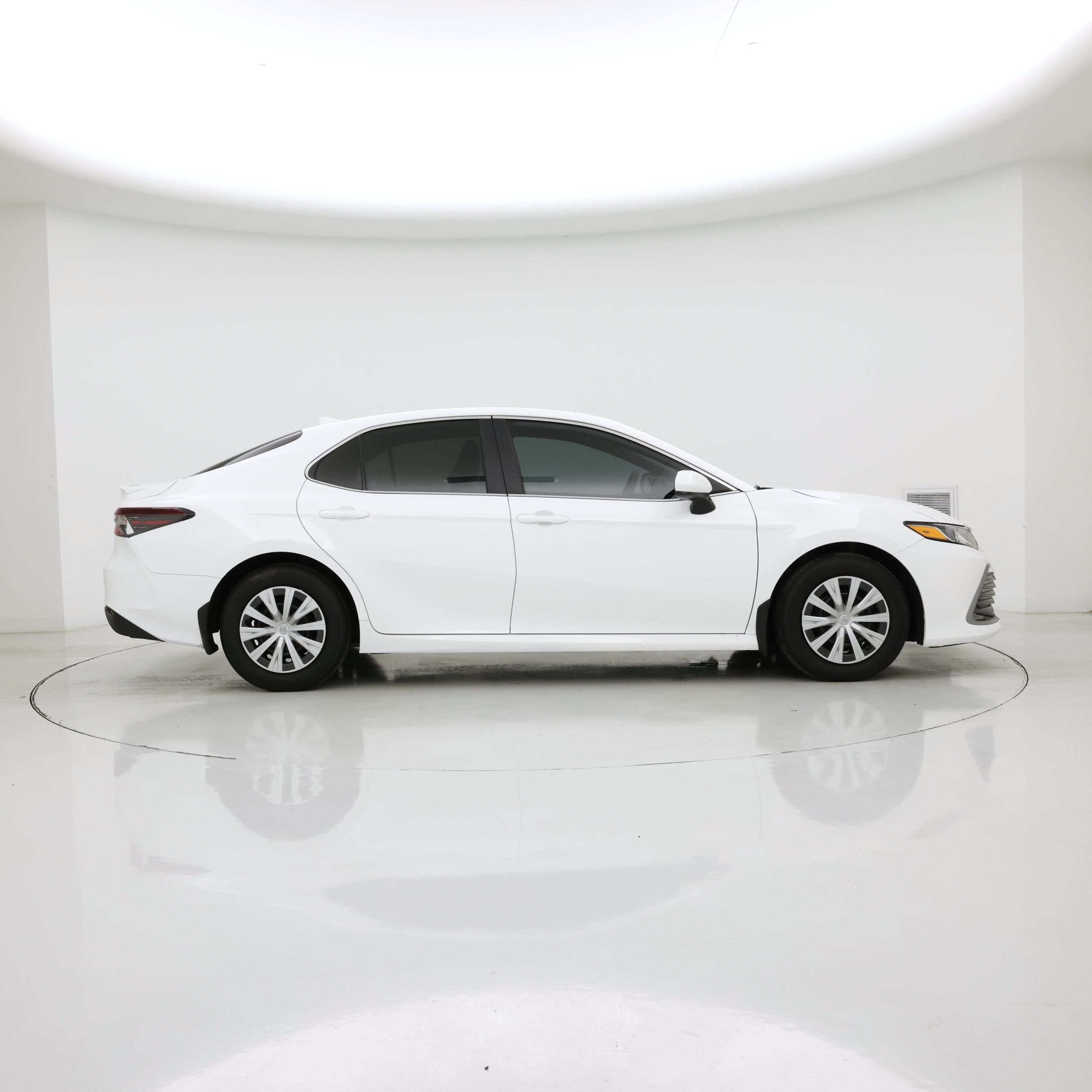 Thumbnail: 2023 Toyota Camry - 7