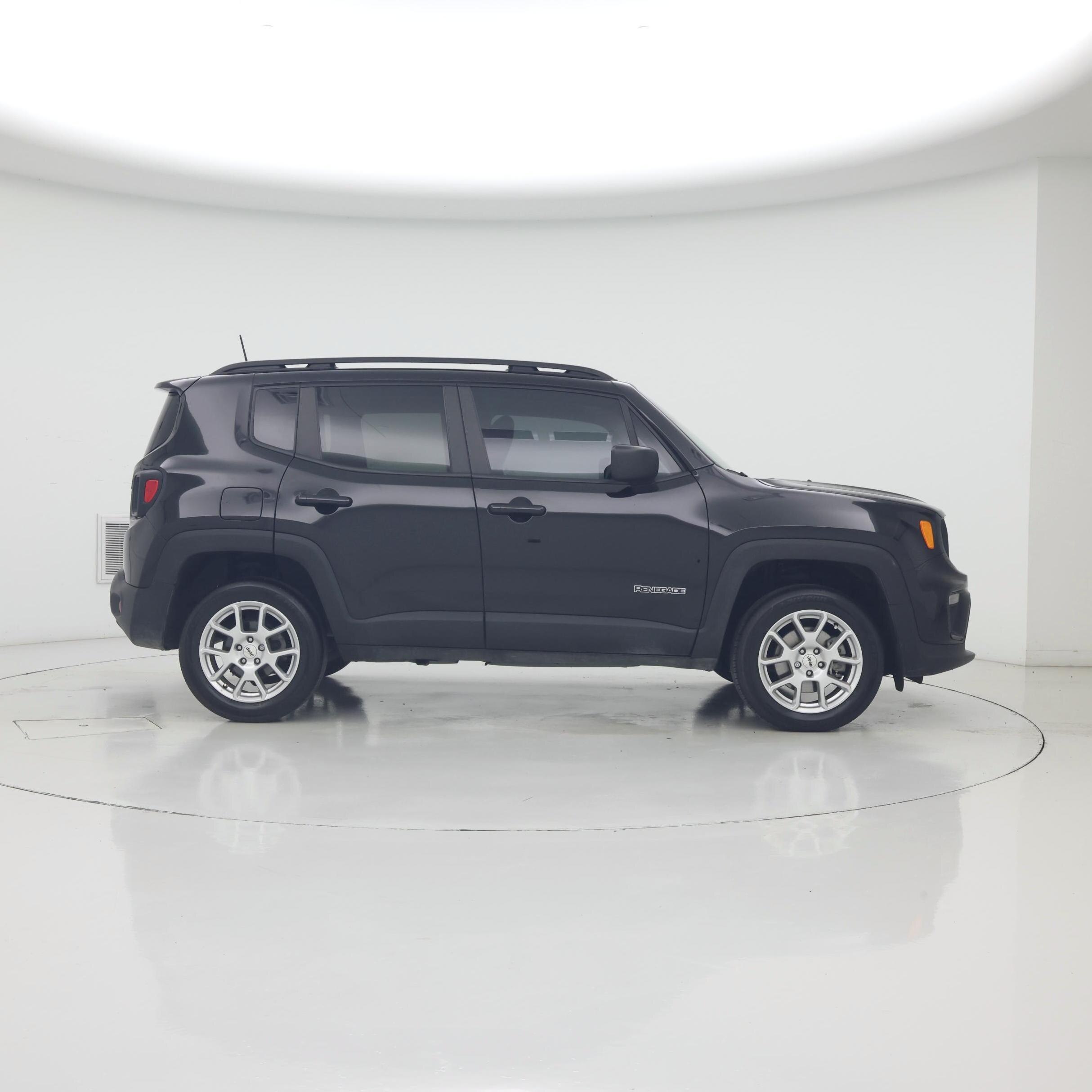 Thumbnail: 2023 Jeep Renegade - 7