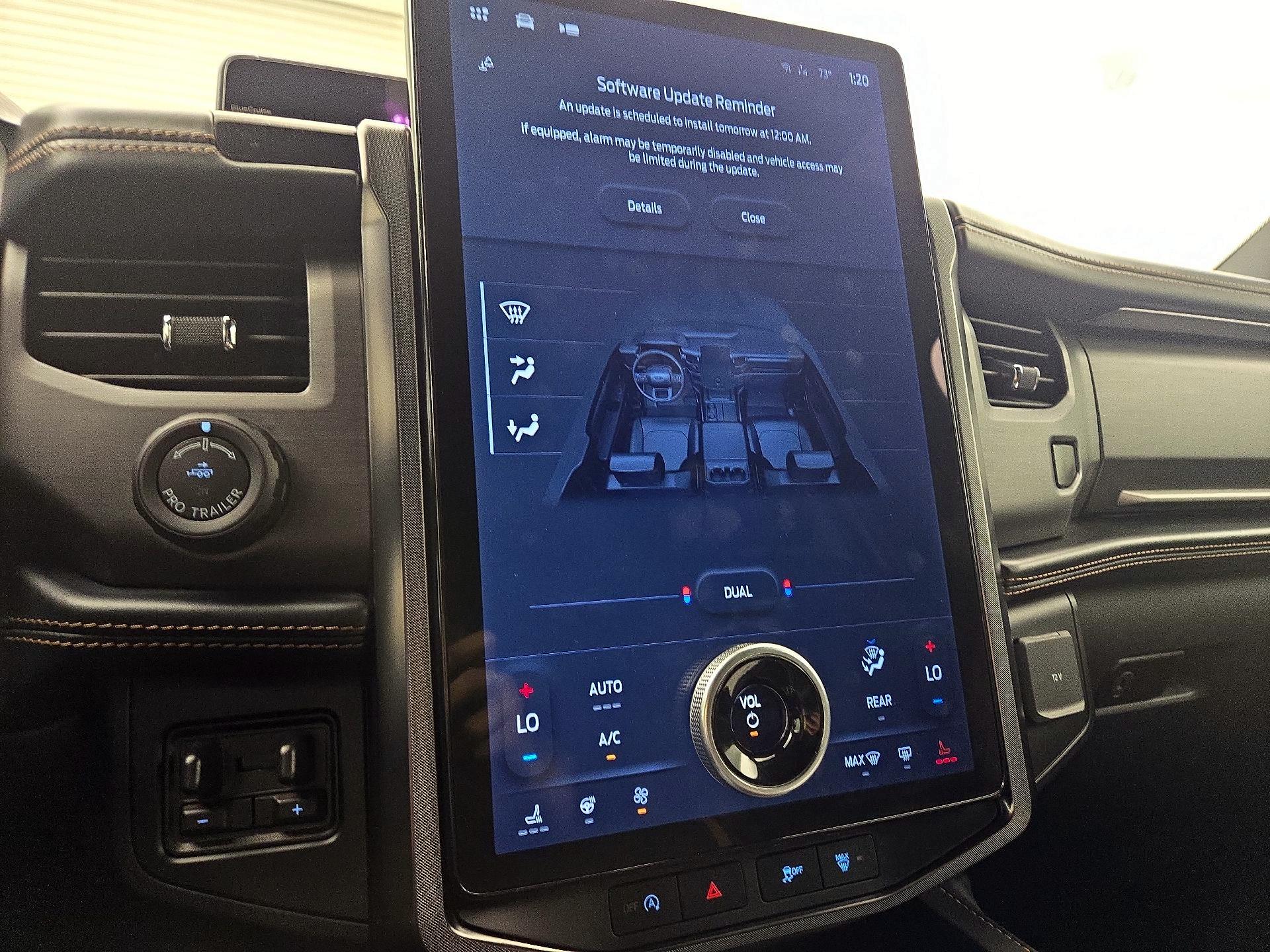 Thumbnail: 2023 Ford Expedition MAX - 17