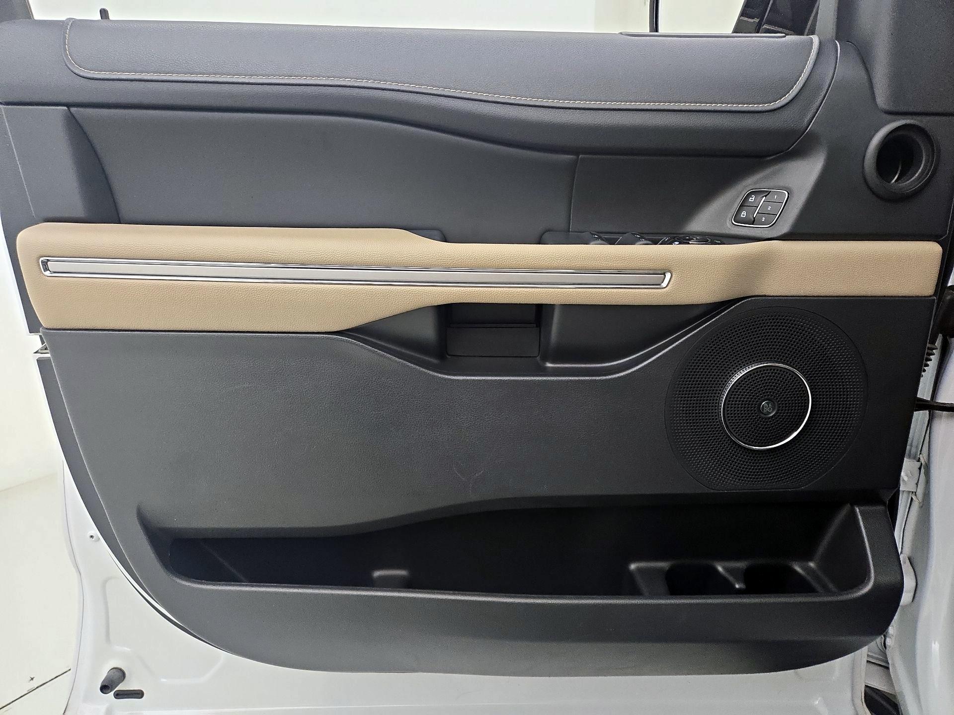 Thumbnail: 2024 Ford Expedition - 12