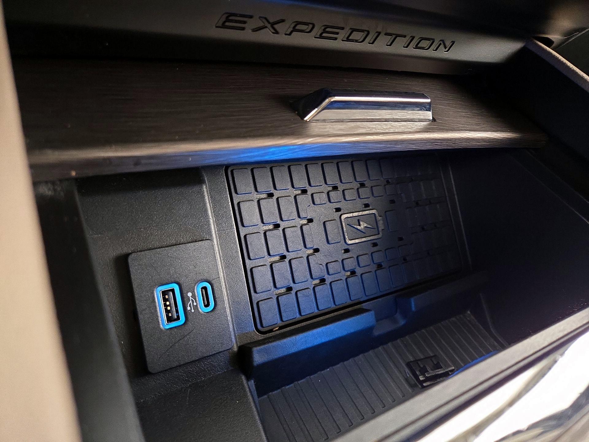 Thumbnail: 2024 Ford Expedition - 19