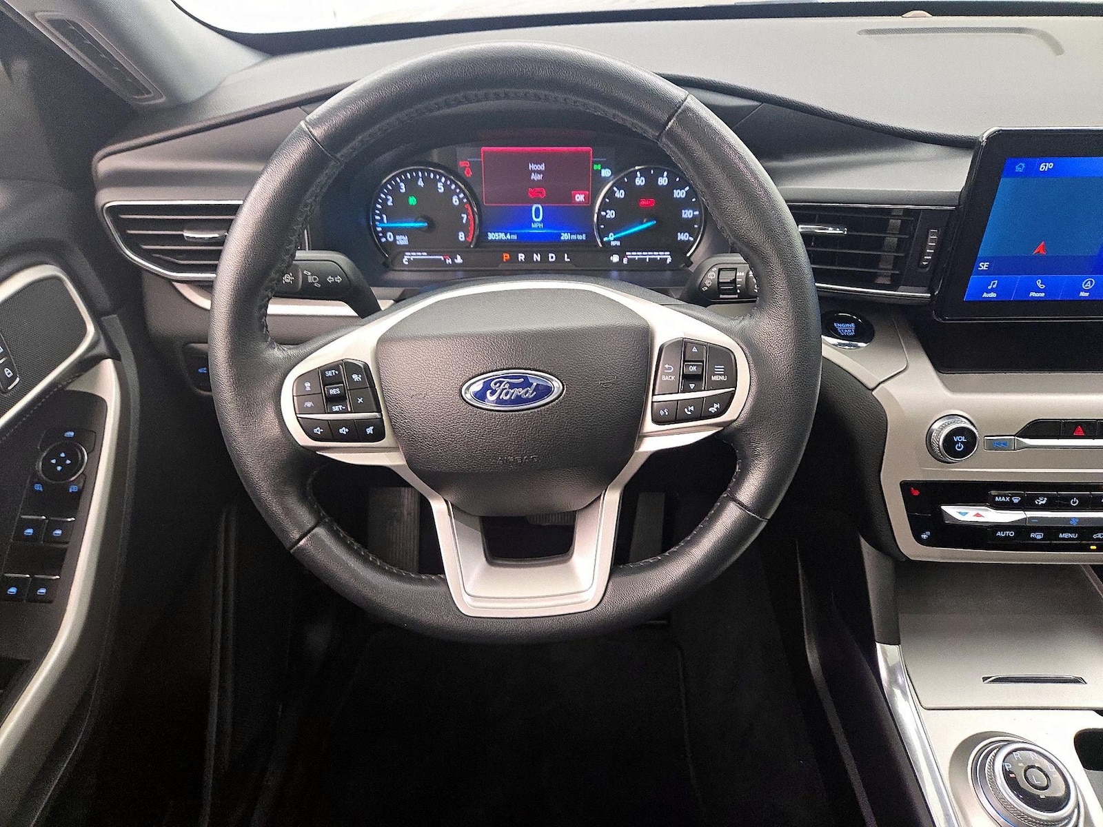 2022 Ford Explorer XLT - Photo 11