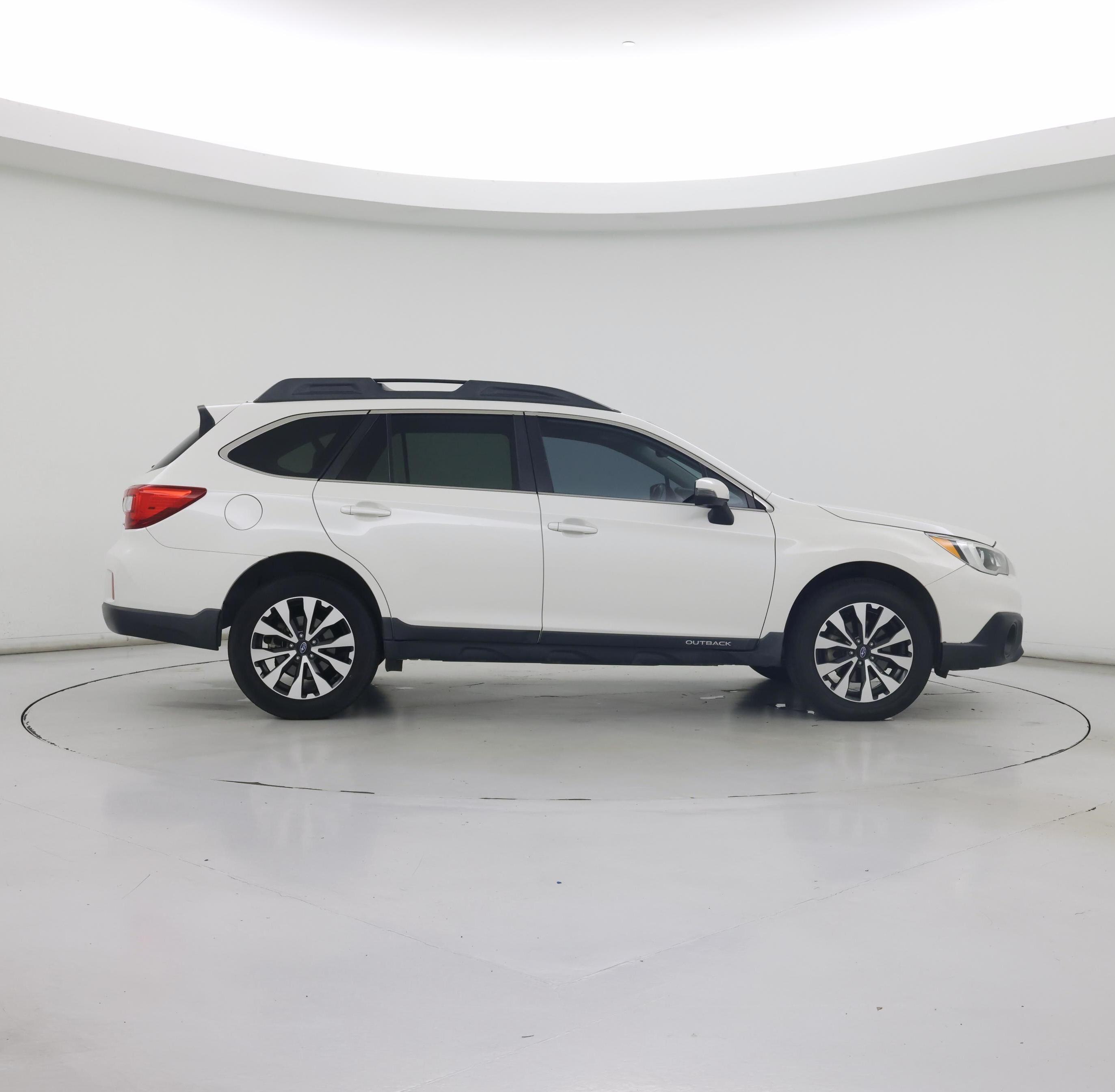 Thumbnail: 2016 Subaru Outback - 7