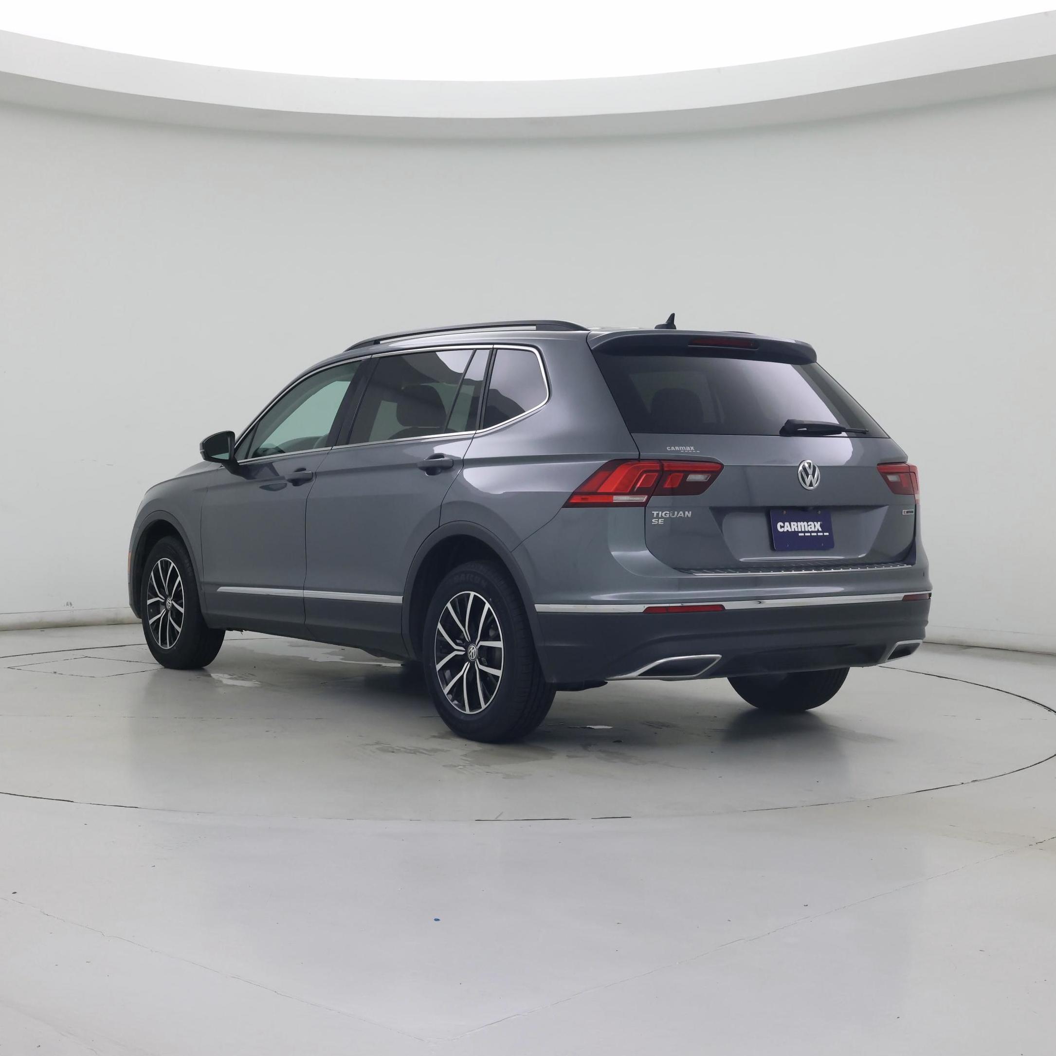 Thumbnail: 2021 Volkswagen Tiguan - 2