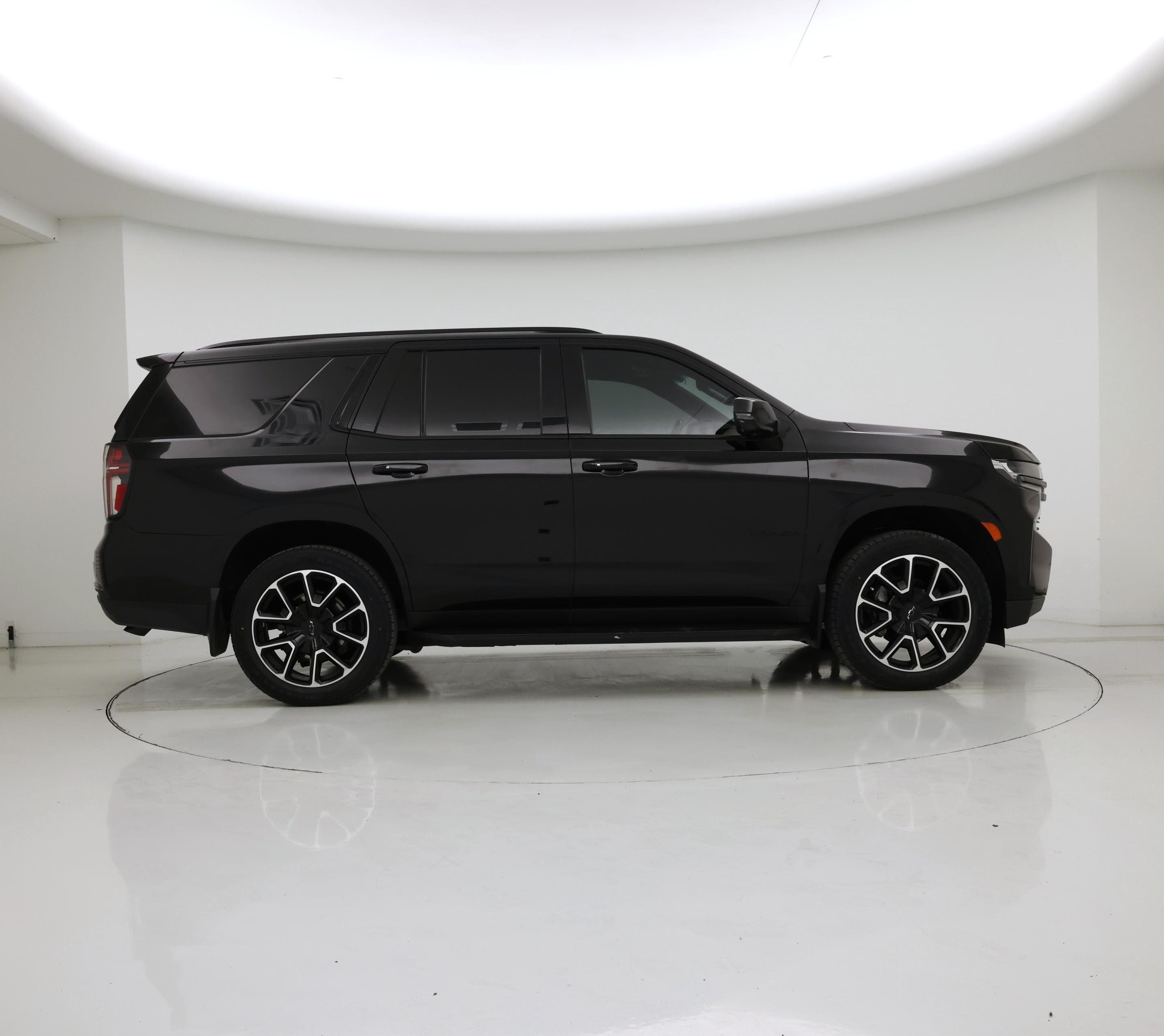 Thumbnail: 2022 Chevrolet Tahoe - 7