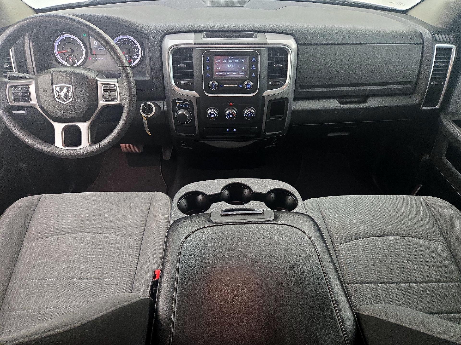 Thumbnail: 2024 RAM 1500 Classic - 9