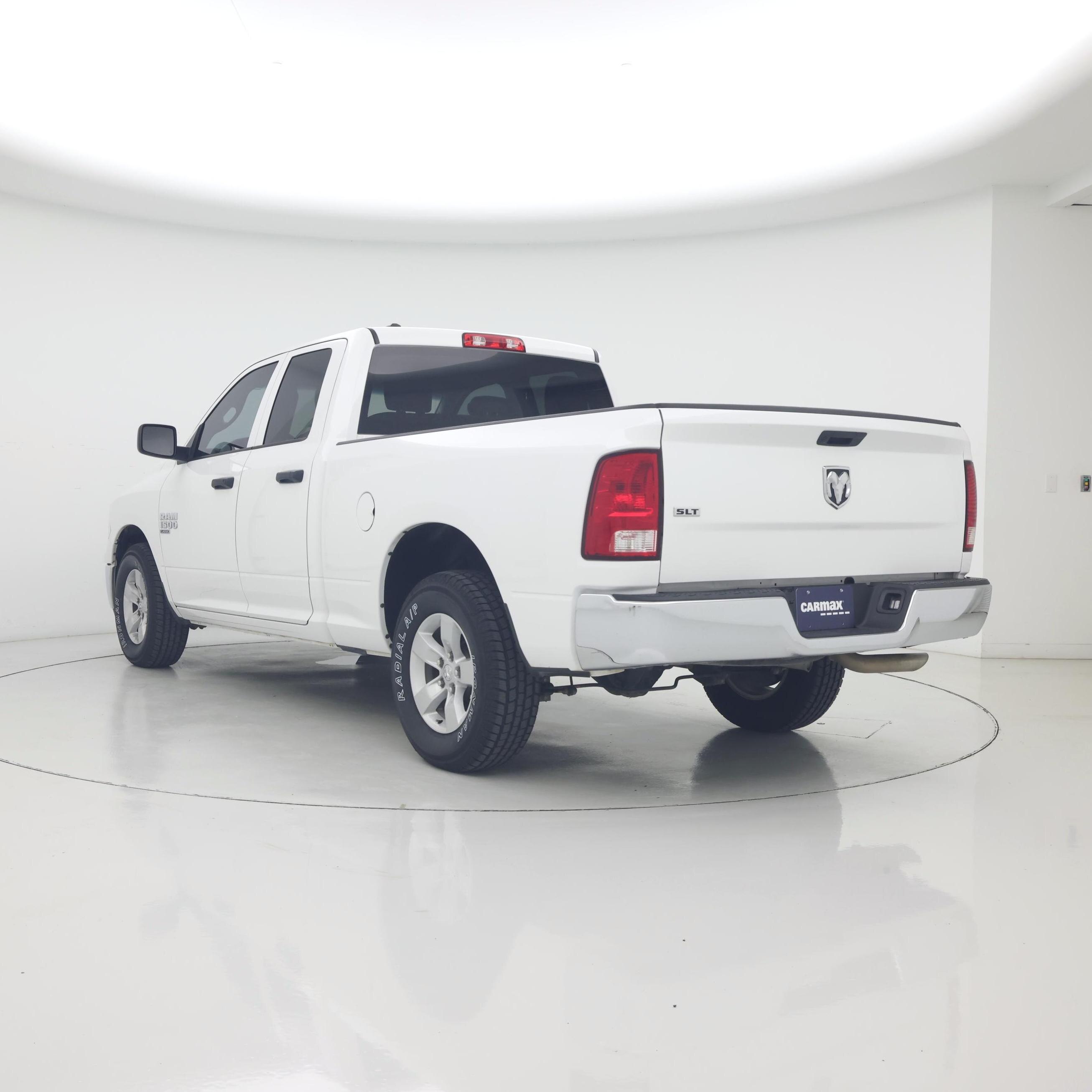 Thumbnail: 2024 RAM 1500 Classic - 2