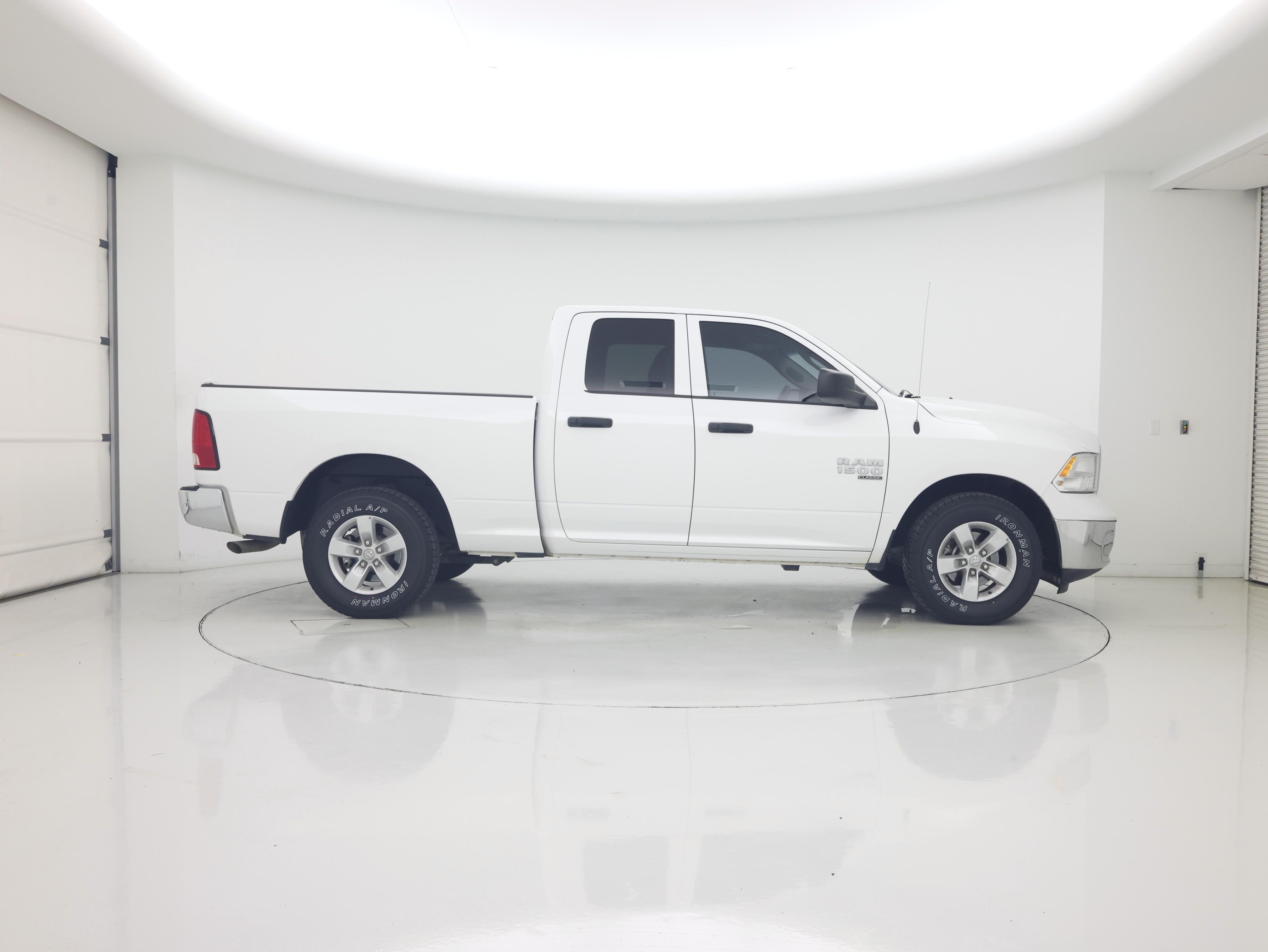 Thumbnail: 2024 RAM 1500 Classic - 7