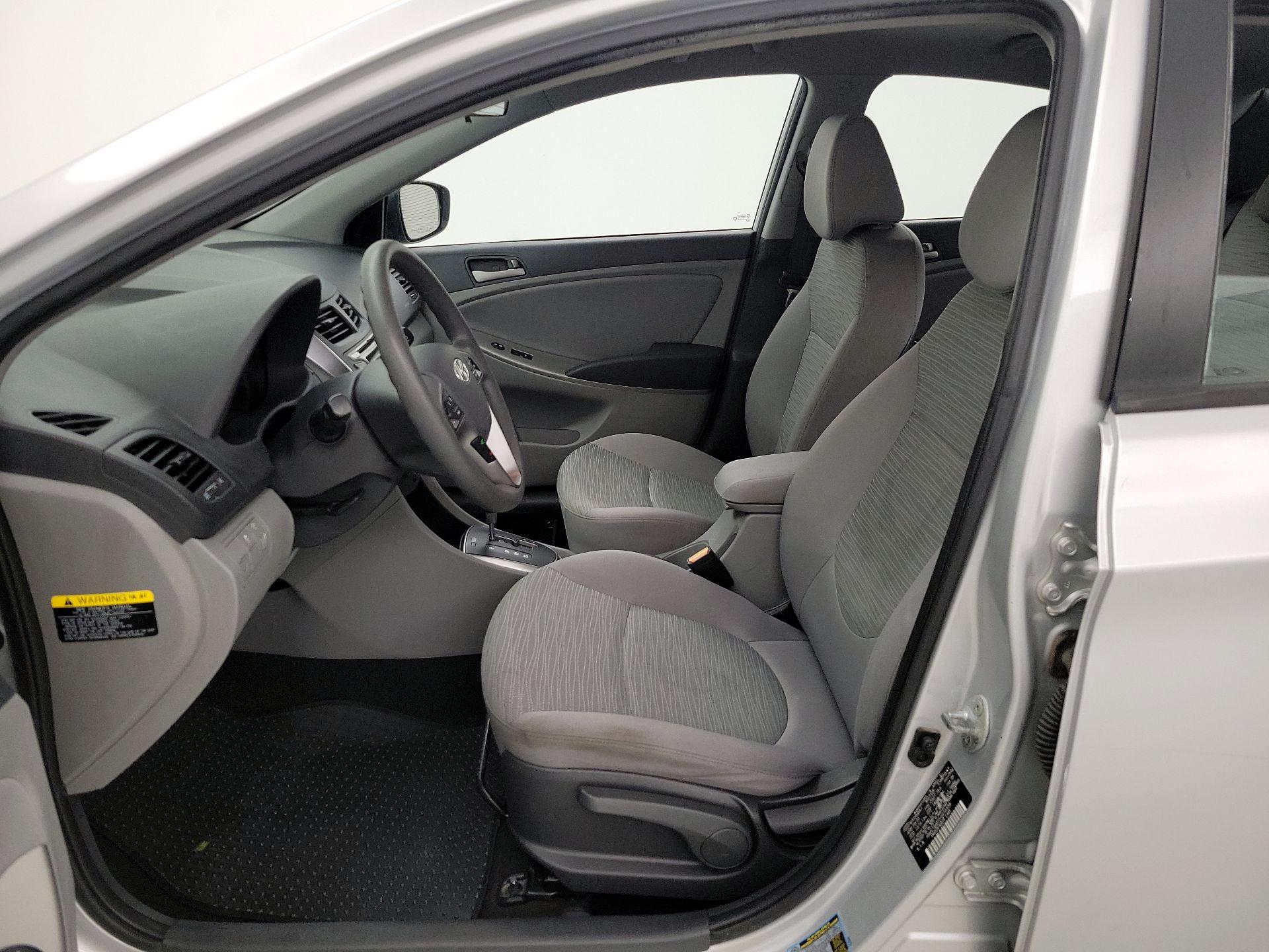 Thumbnail: 2015 Hyundai Accent - 11
