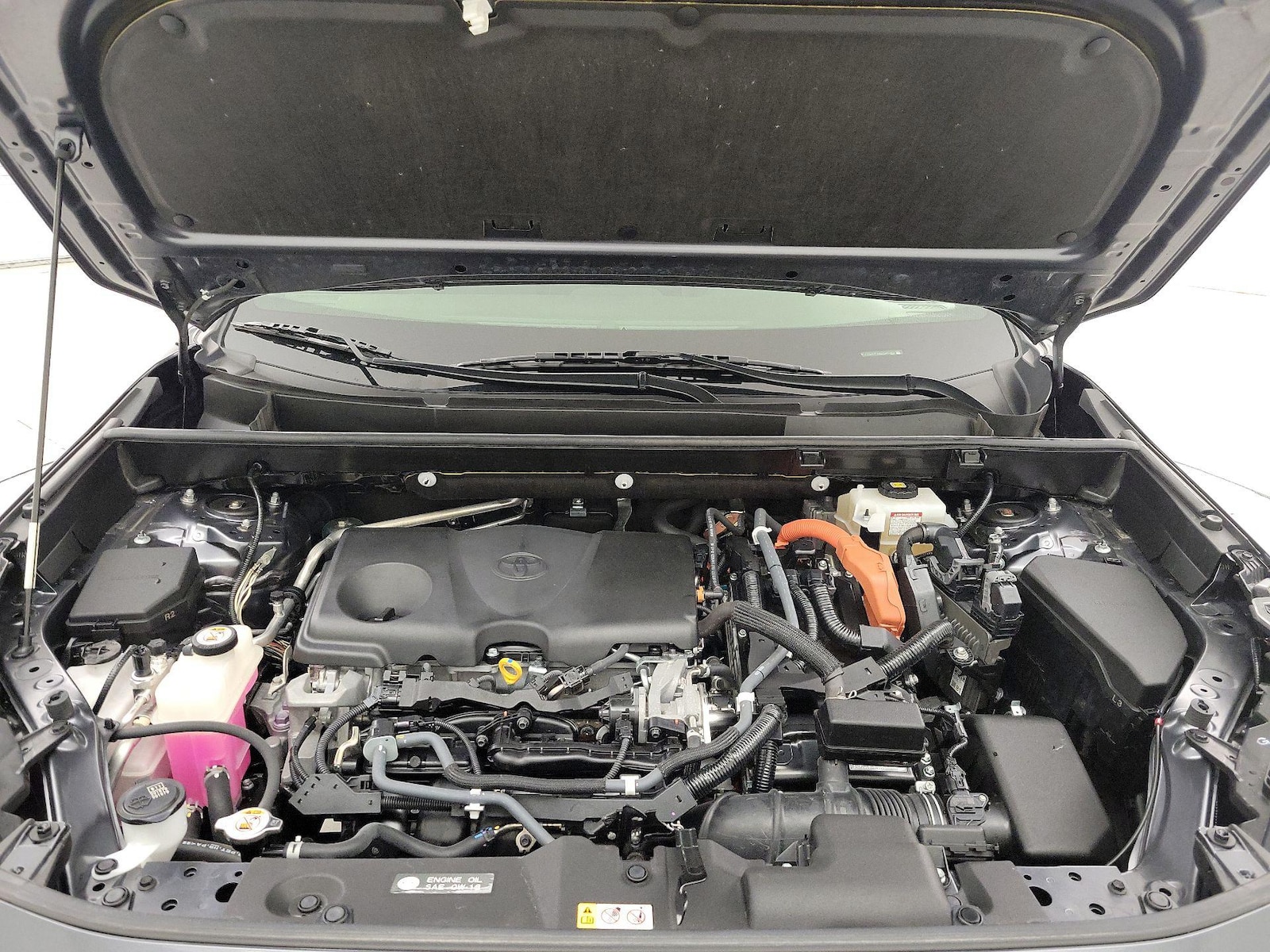 2020 Toyota RAV4 XSE - Photo 23