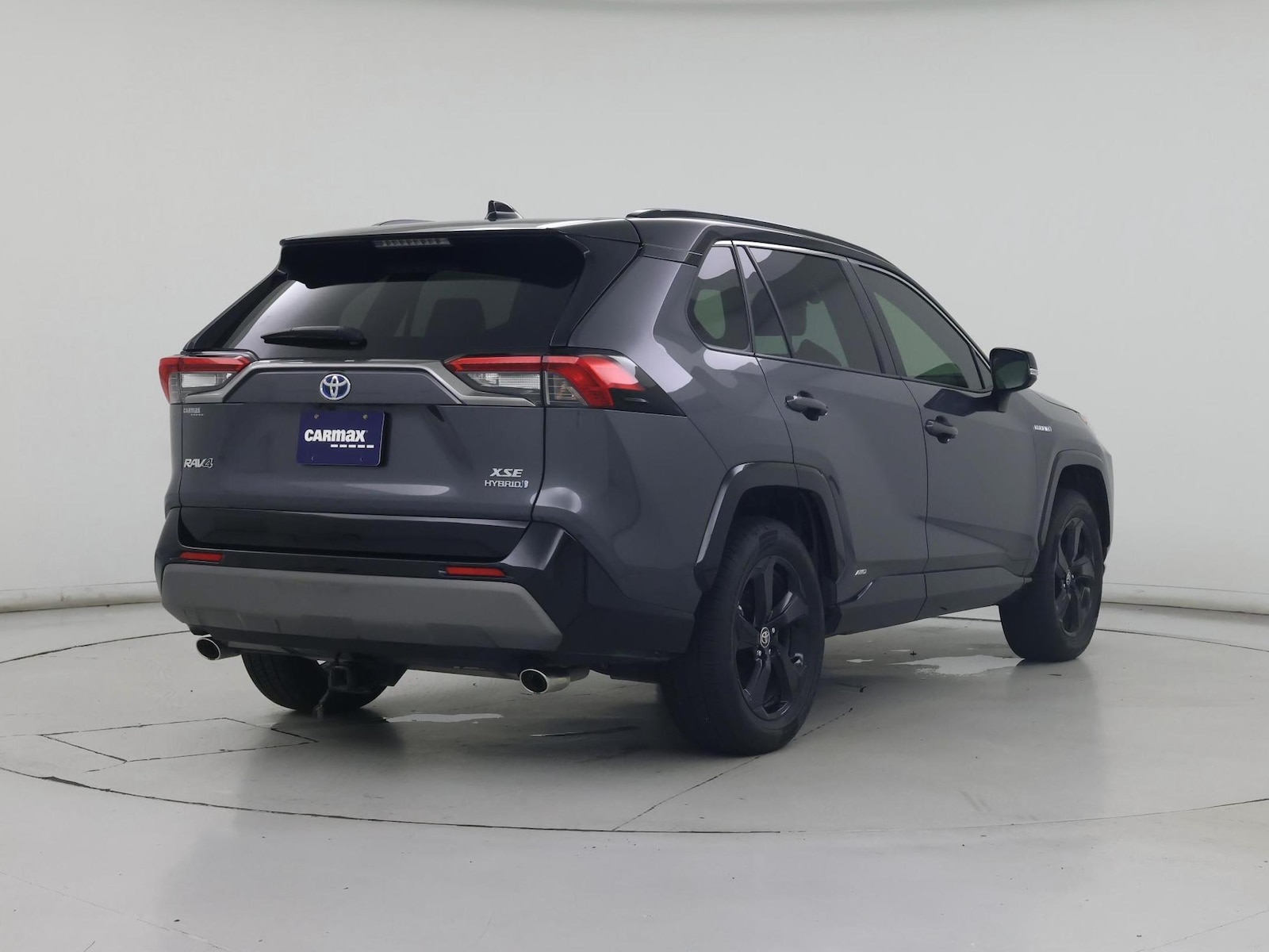2020 Toyota RAV4 XSE - Photo 9
