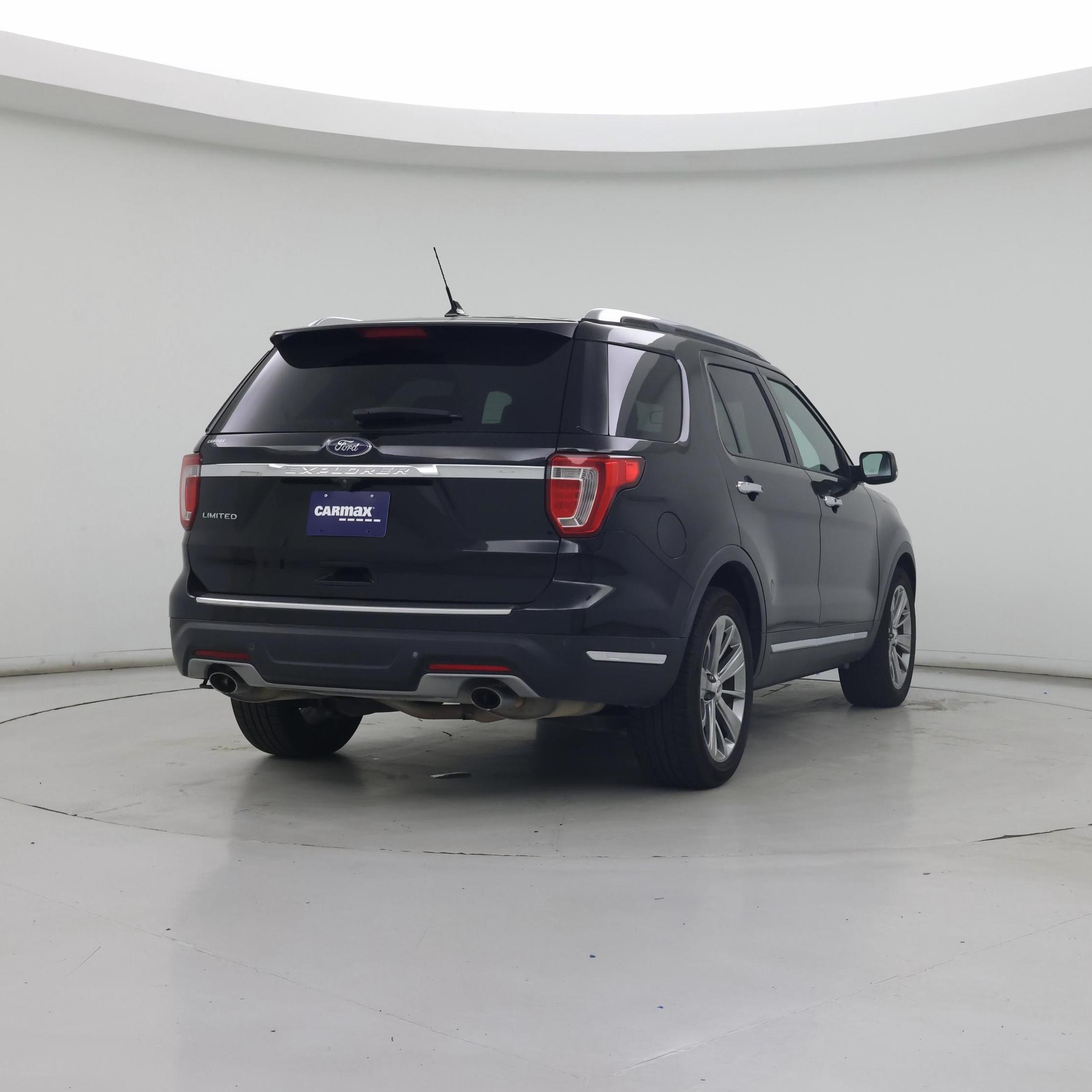 Thumbnail: 2018 Ford Explorer - 8