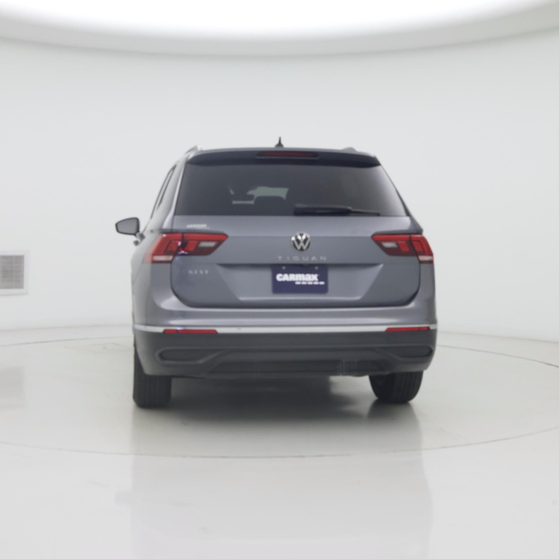 Thumbnail: 2022 Volkswagen Tiguan - 6