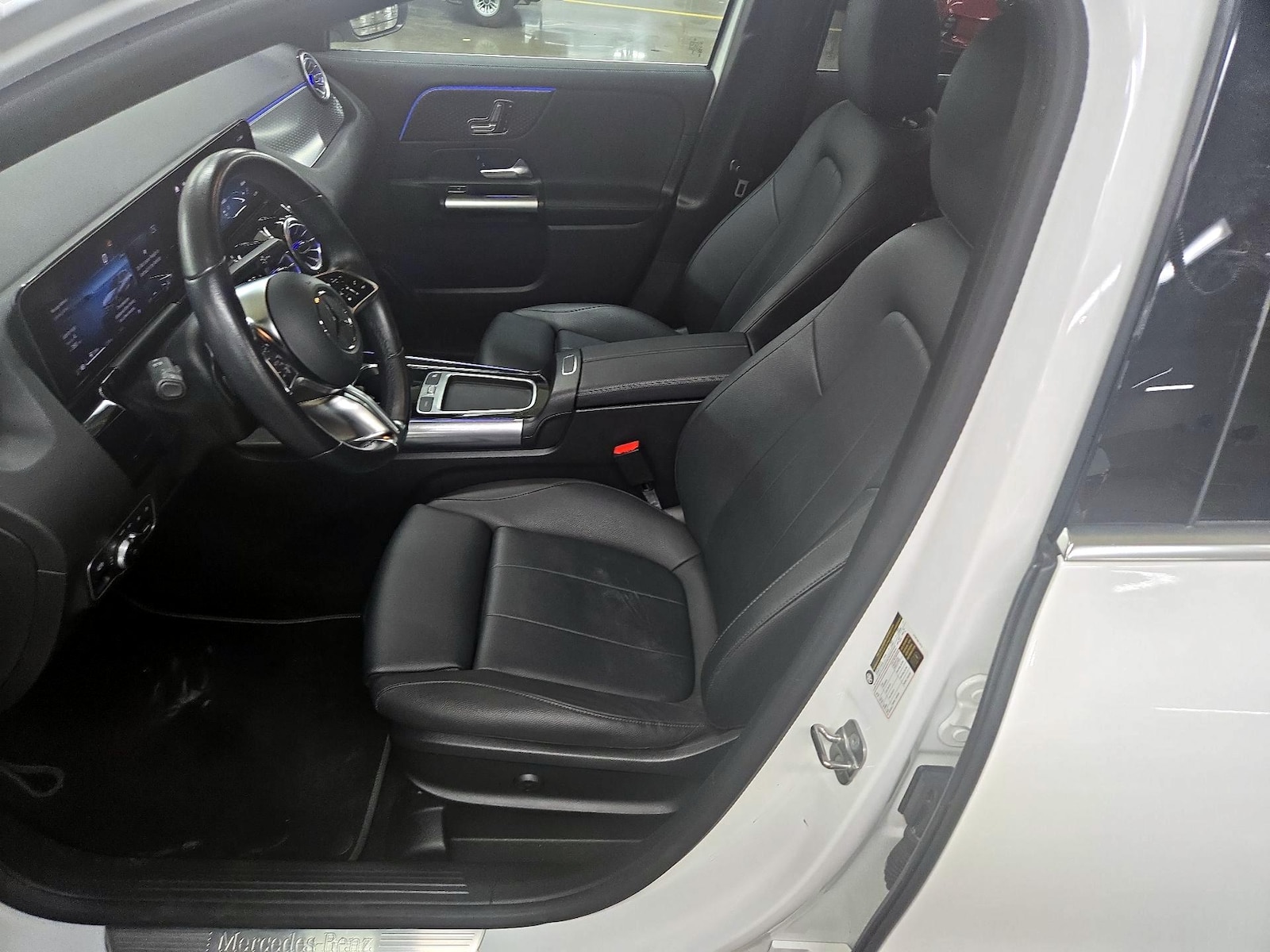2025 Mercedes-Benz GLA GLA250 - Photo 12