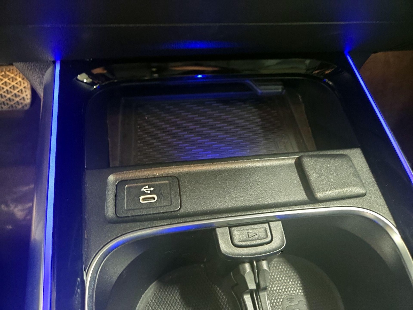 2025 Mercedes-Benz GLA GLA250 - Photo 19