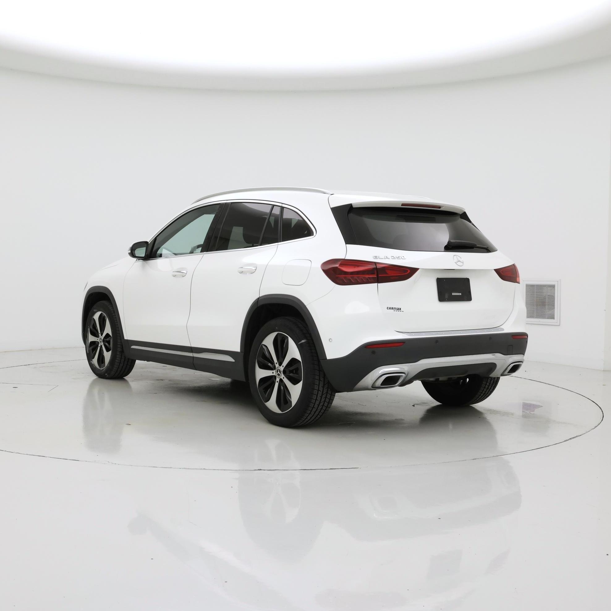 Thumbnail: 2025 Mercedes-Benz GLA - 2