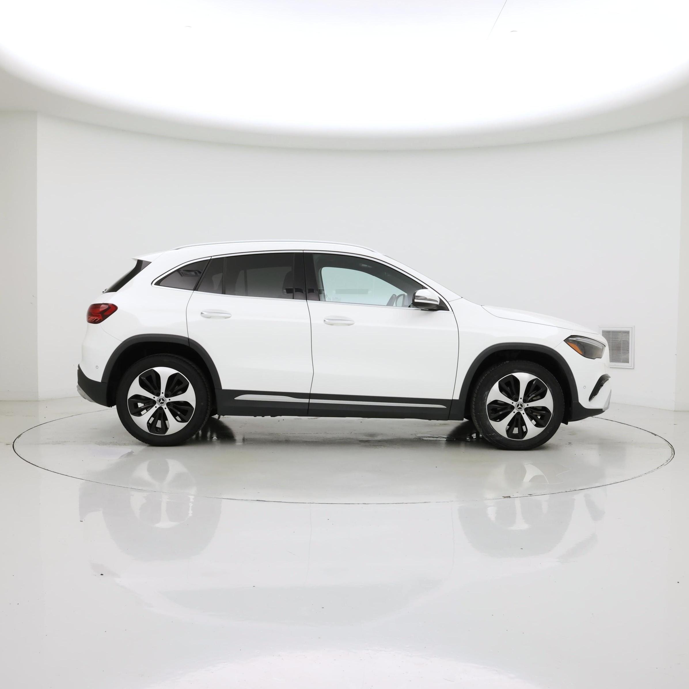 Thumbnail: 2025 Mercedes-Benz GLA - 7