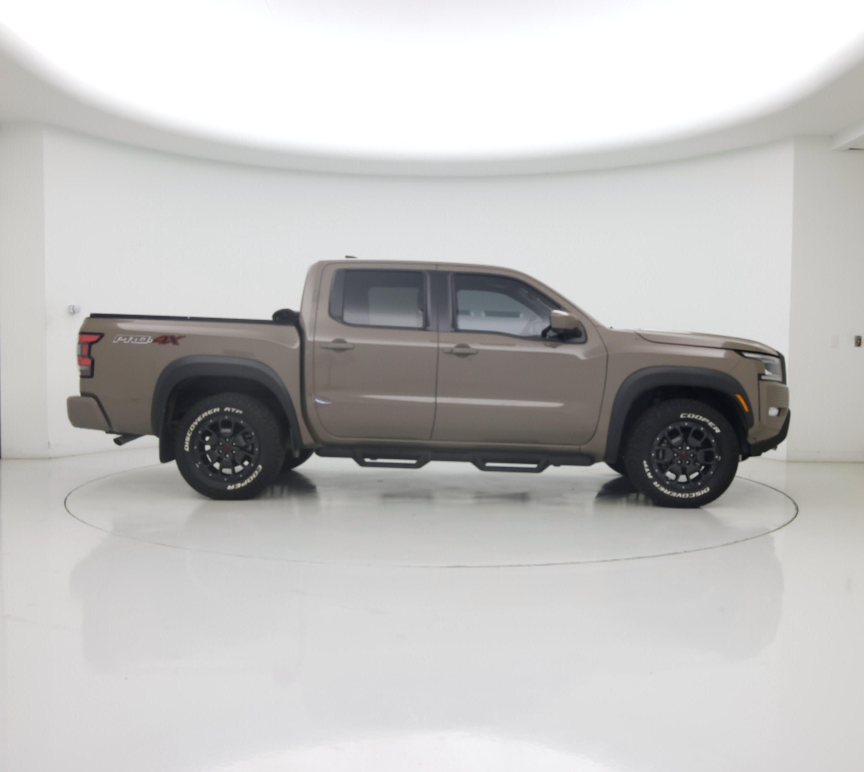 Thumbnail: 2022 Nissan Frontier - 7