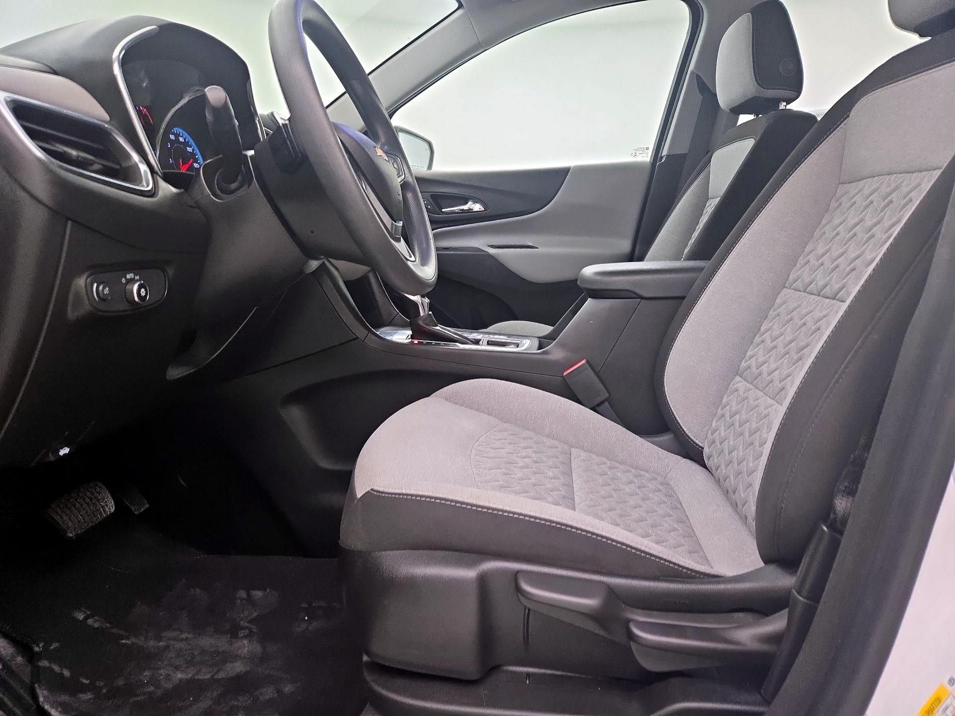 Thumbnail: 2022 Chevrolet Equinox - 11