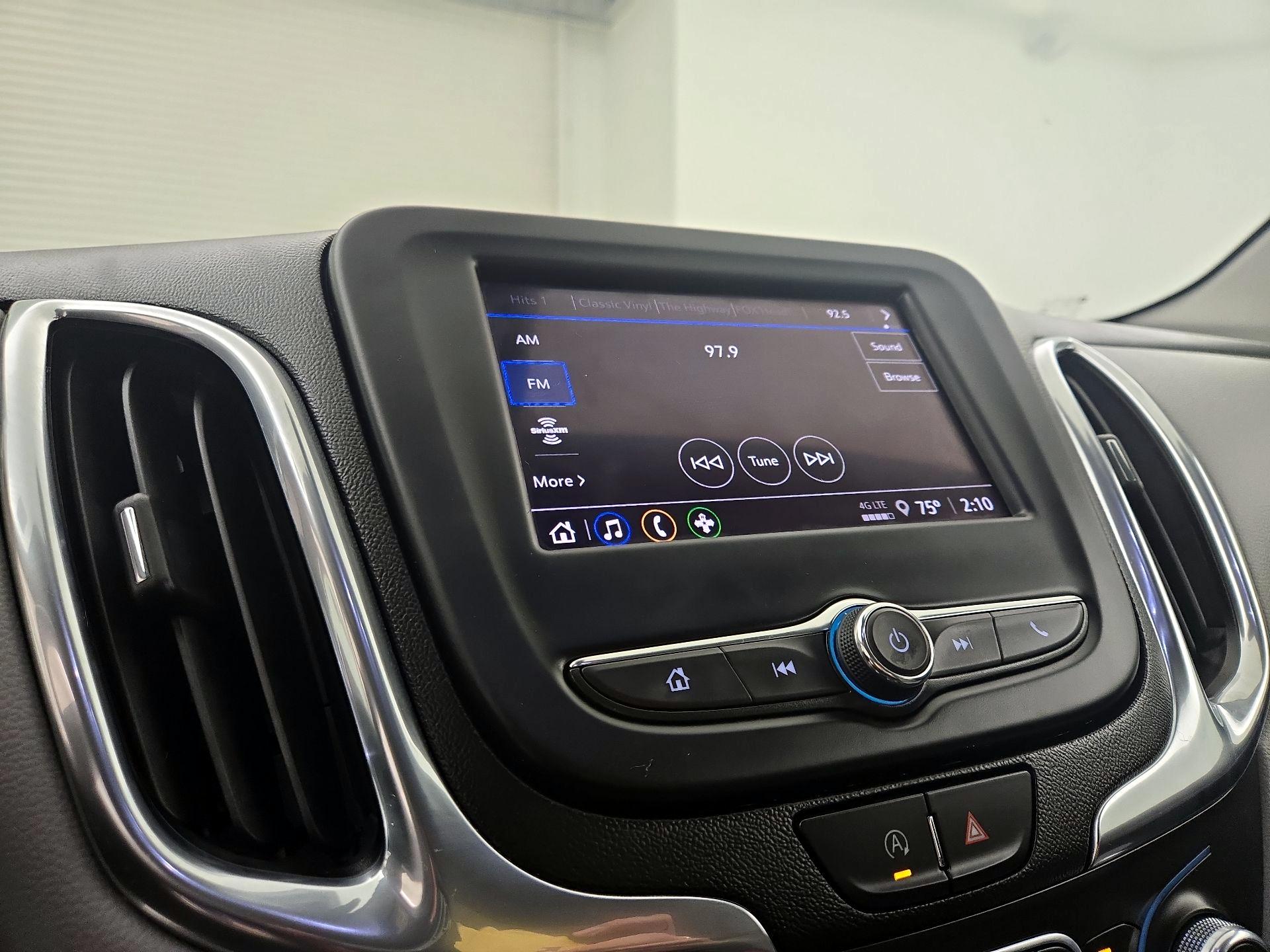 Thumbnail: 2022 Chevrolet Equinox - 15