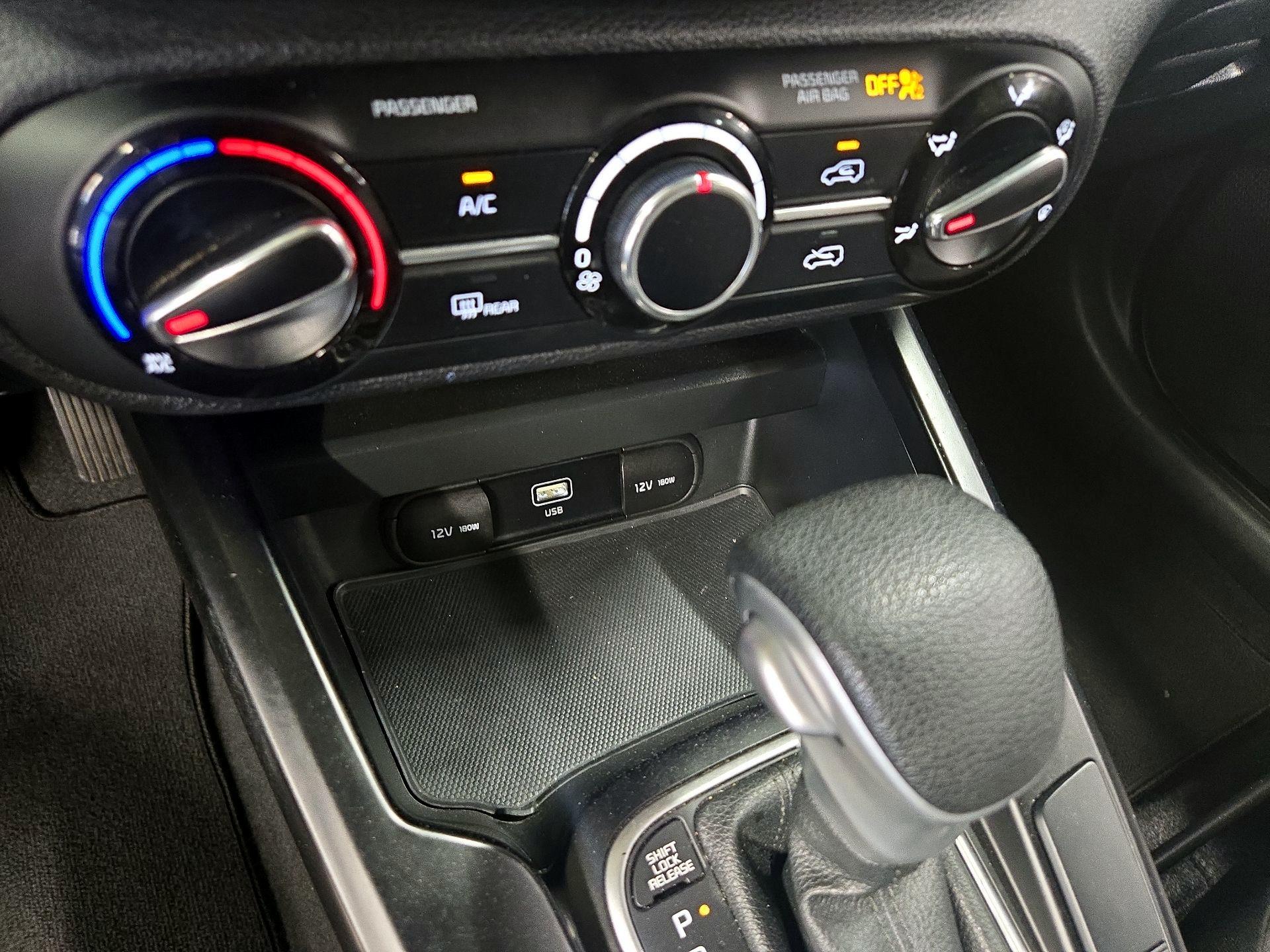 Thumbnail: 2023 Kia Soul - 16