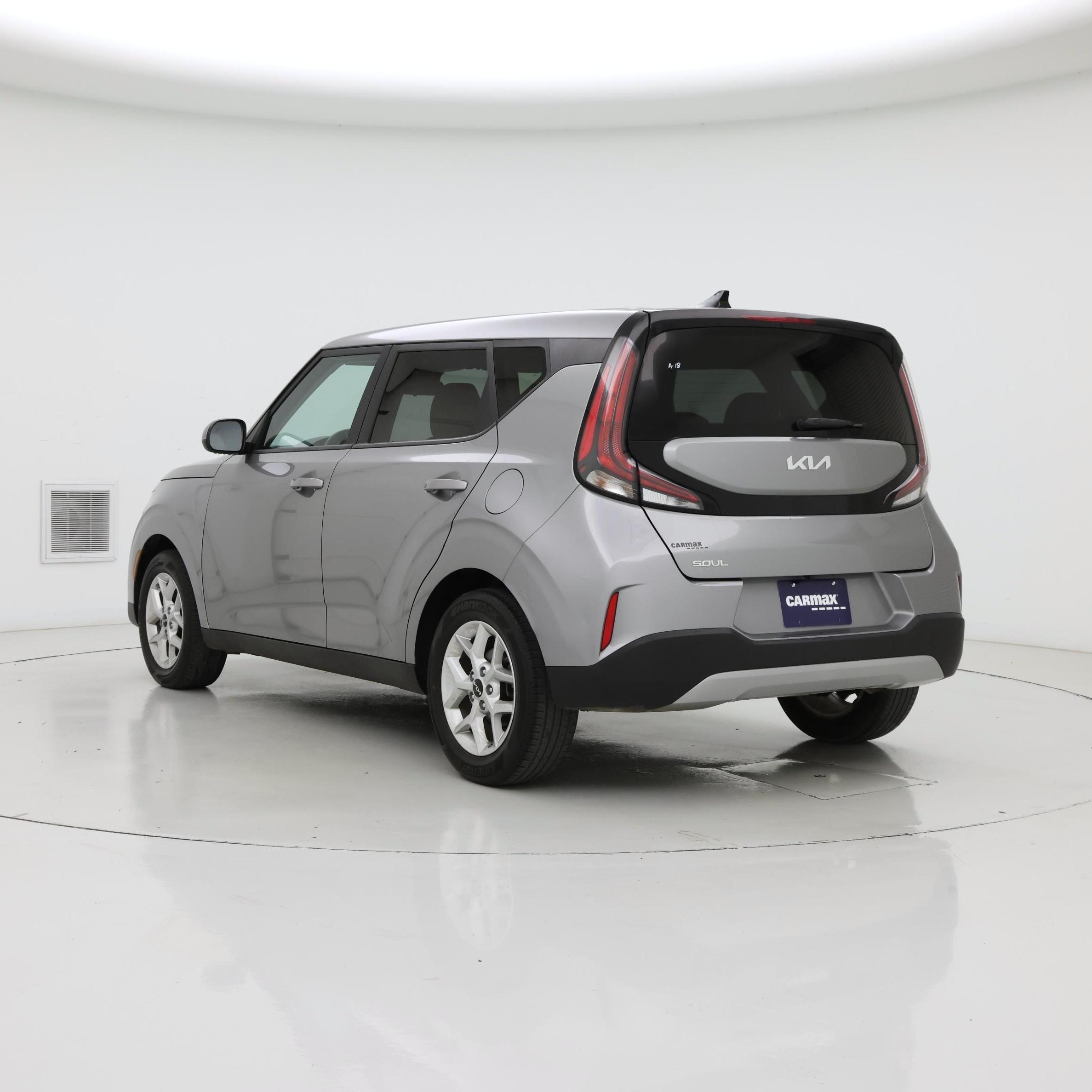 Thumbnail: 2023 Kia Soul - 2