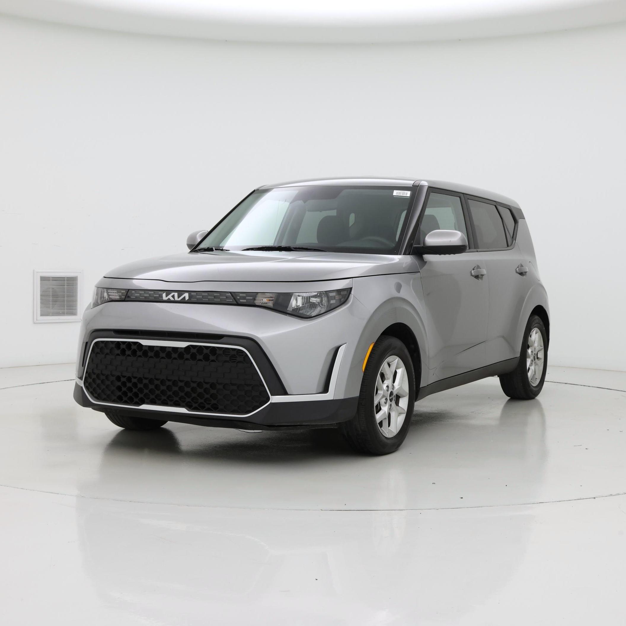 Thumbnail: 2023 Kia Soul - 4