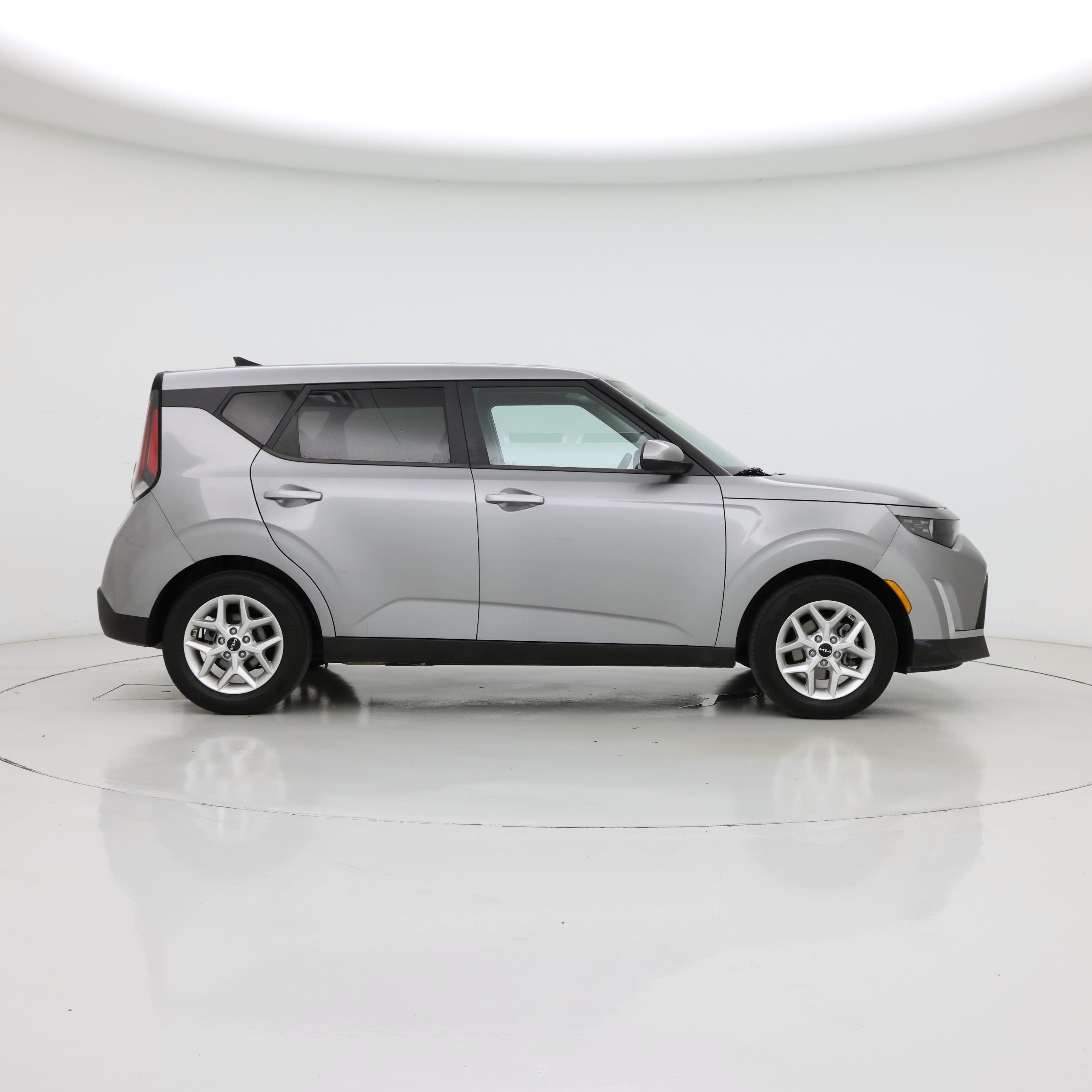 Thumbnail: 2023 Kia Soul - 7