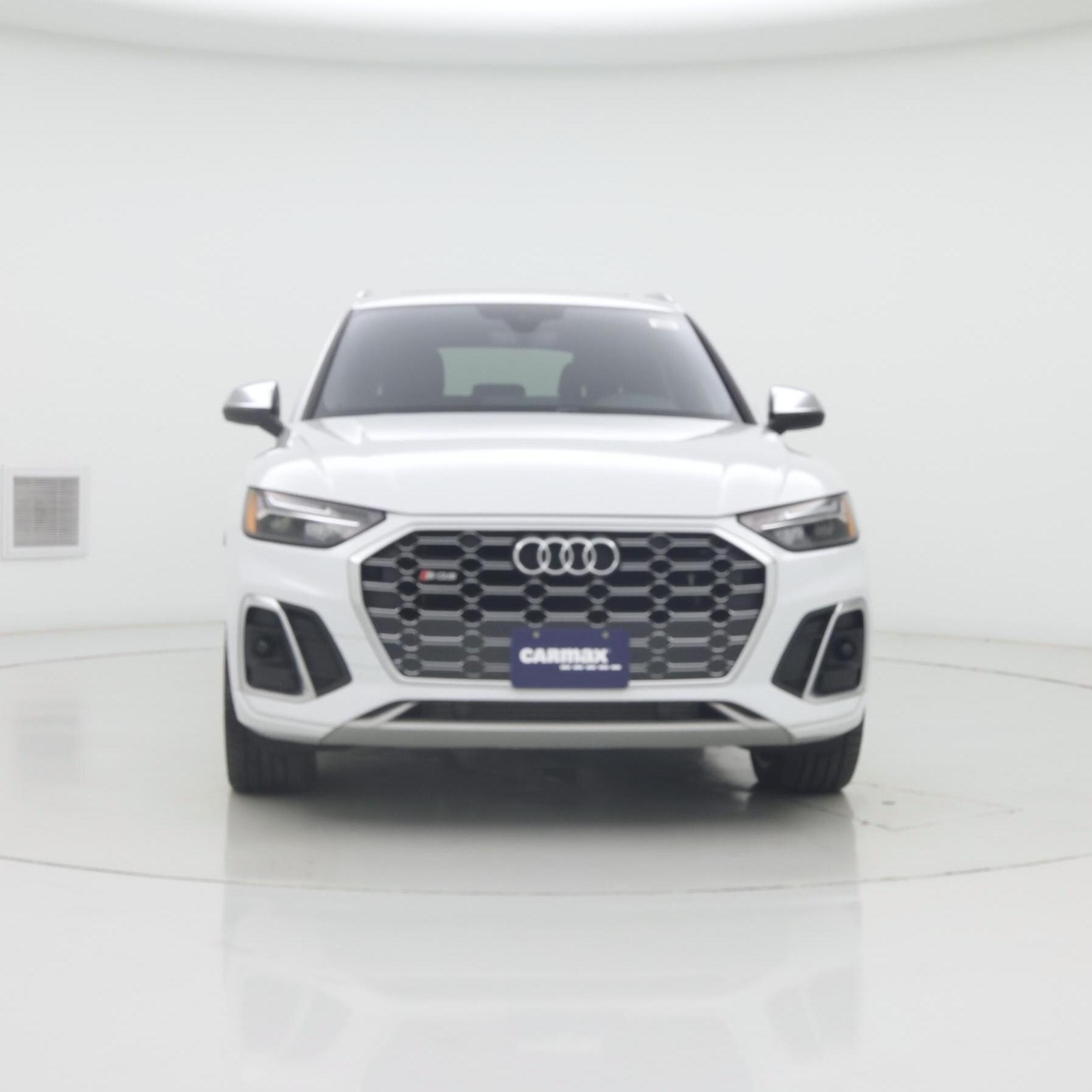 Thumbnail: 2022 Audi SQ5 - 5