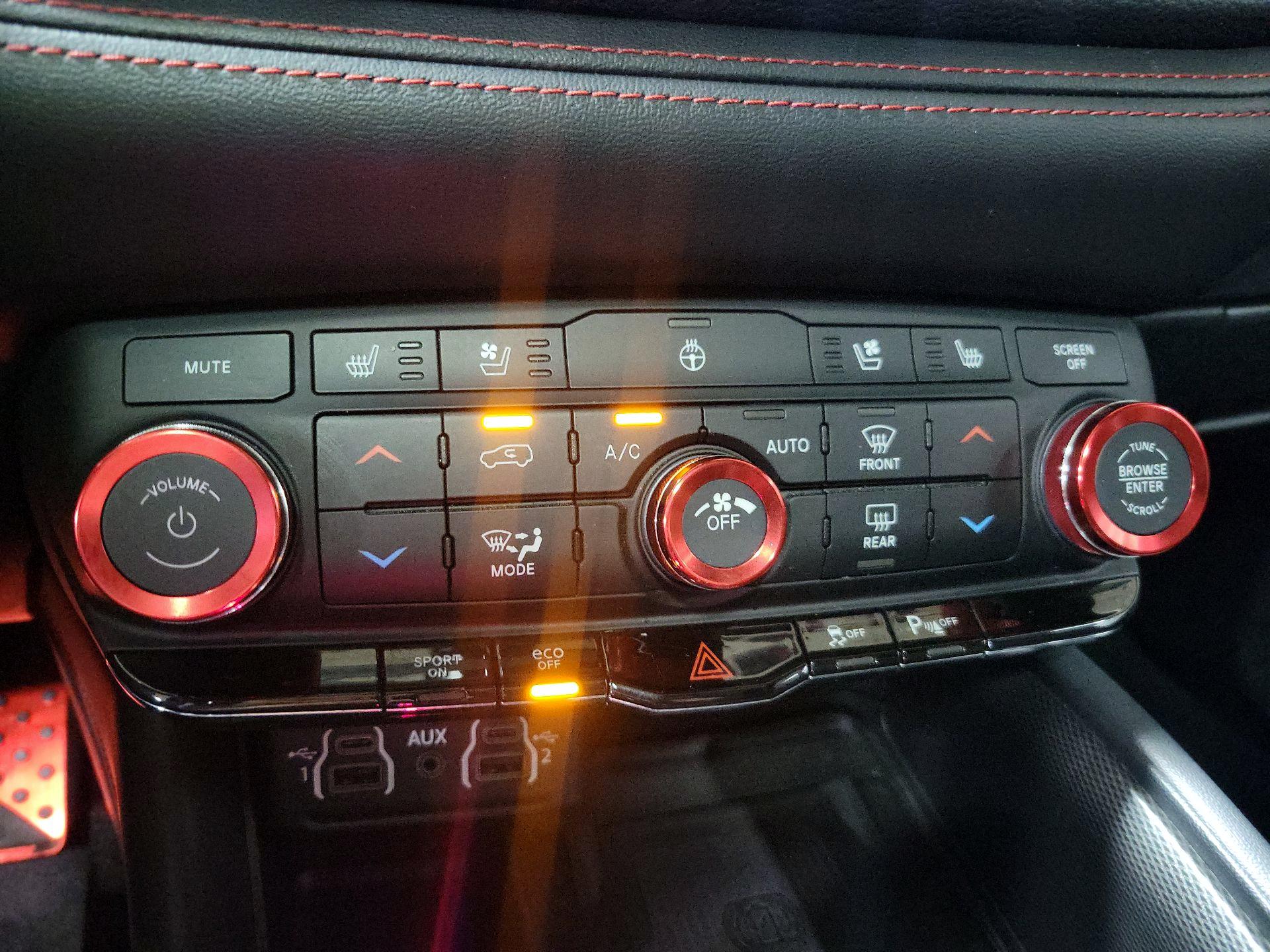 Thumbnail: 2023 Dodge Durango - 17