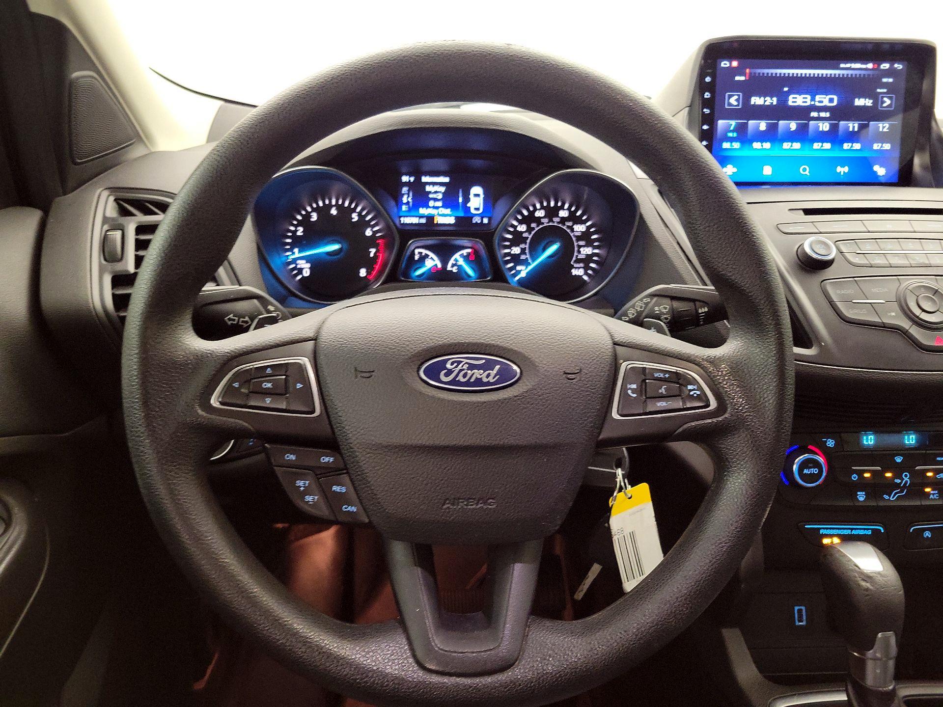 Thumbnail: 2017 Ford Escape - 10