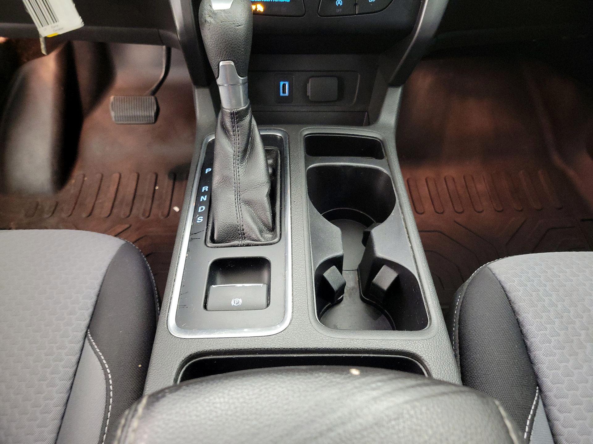 Thumbnail: 2017 Ford Escape - 17