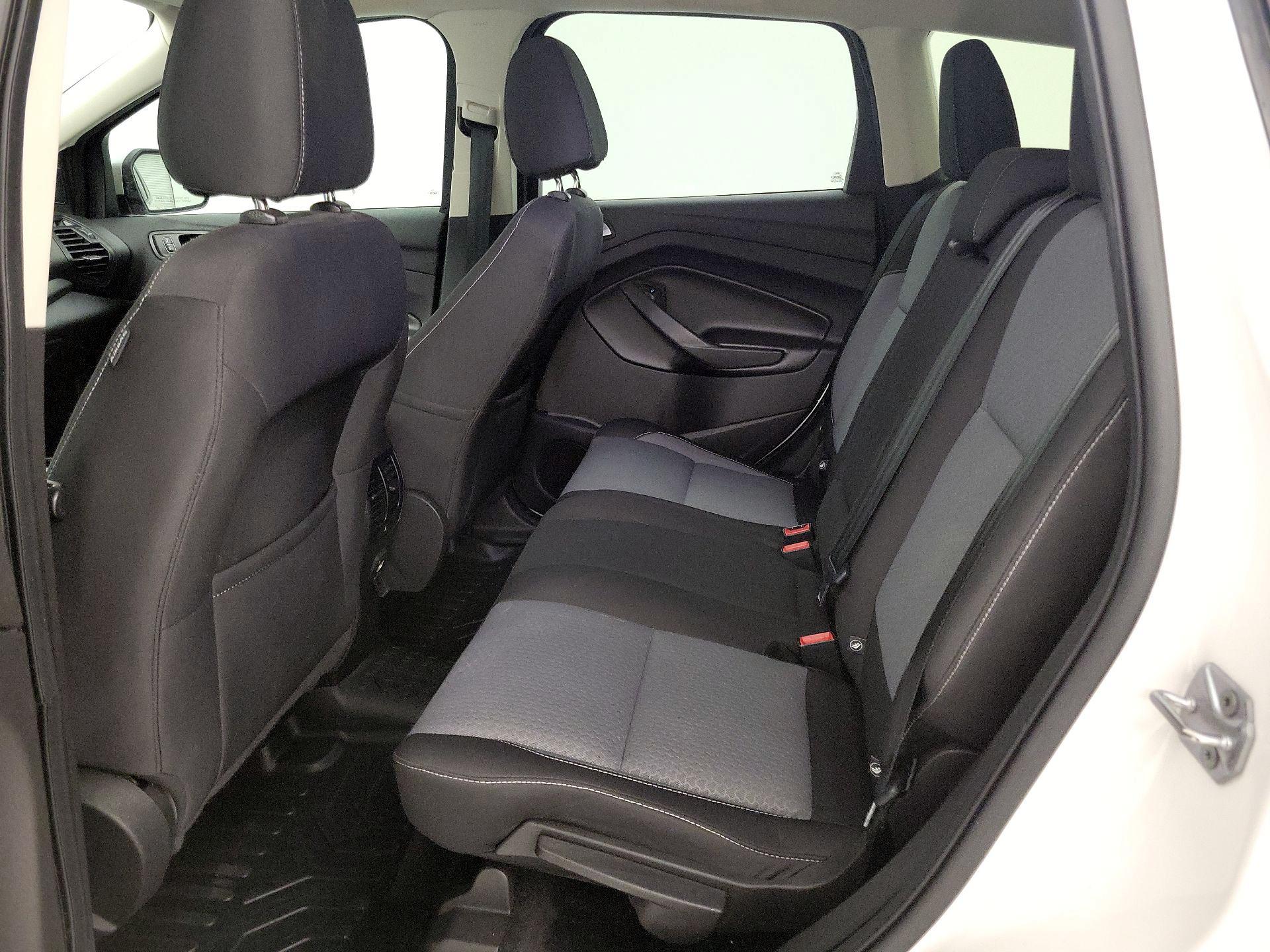 Thumbnail: 2017 Ford Escape - 19