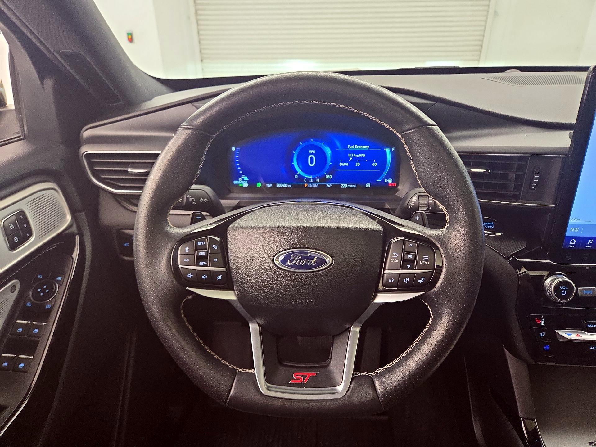 Thumbnail: 2023 Ford Explorer - 10
