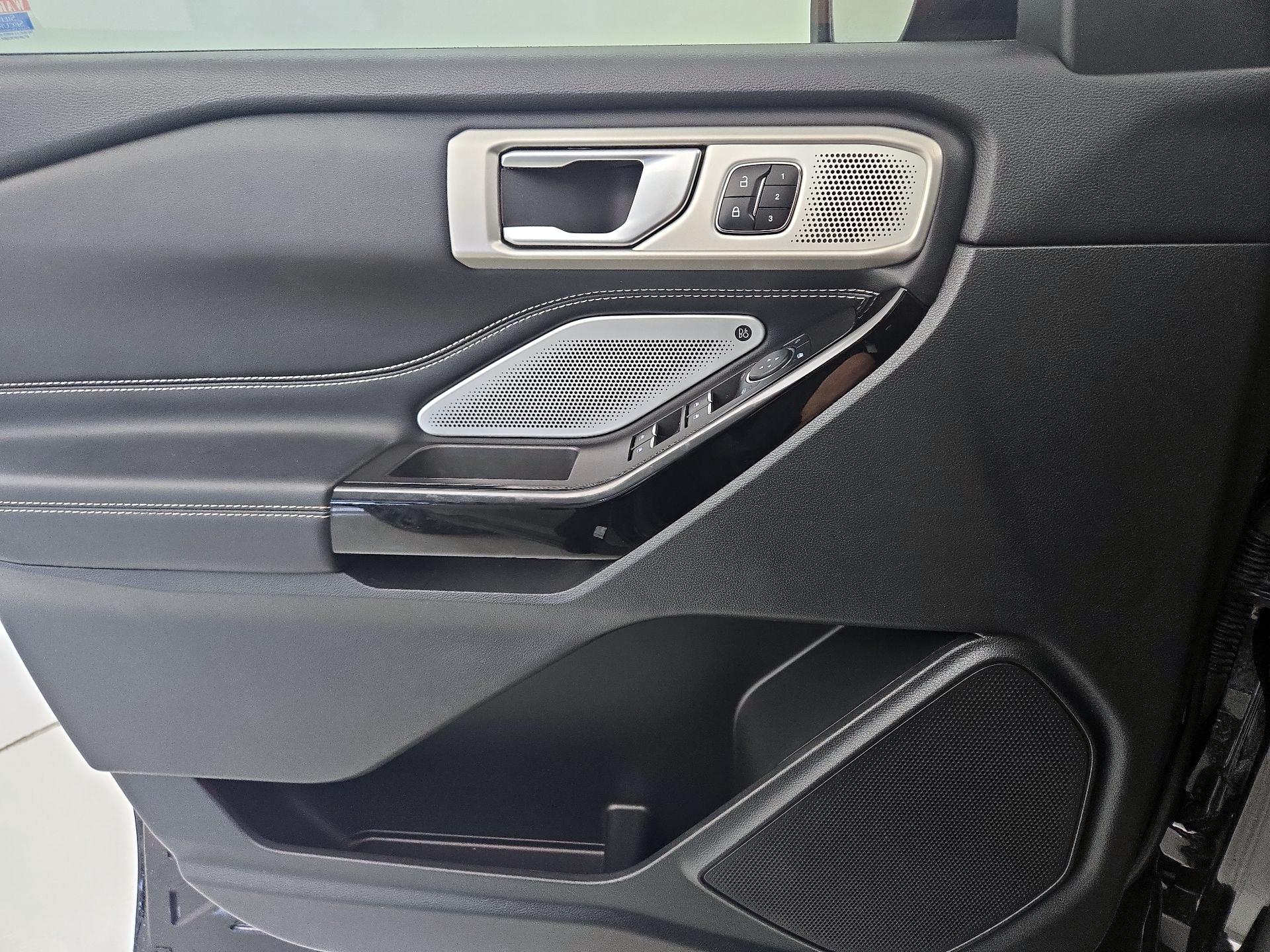 Thumbnail: 2023 Ford Explorer - 12