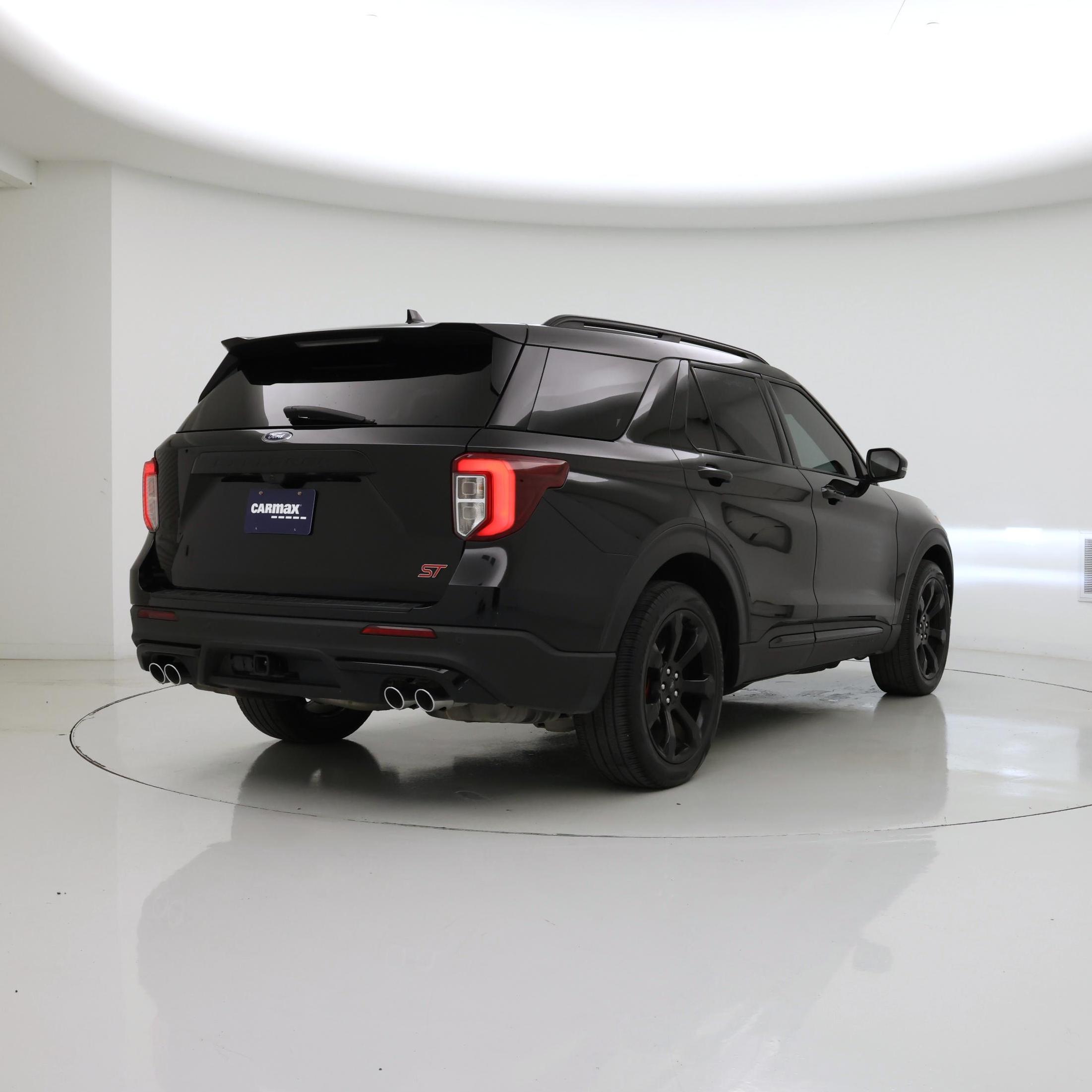 Thumbnail: 2023 Ford Explorer - 8