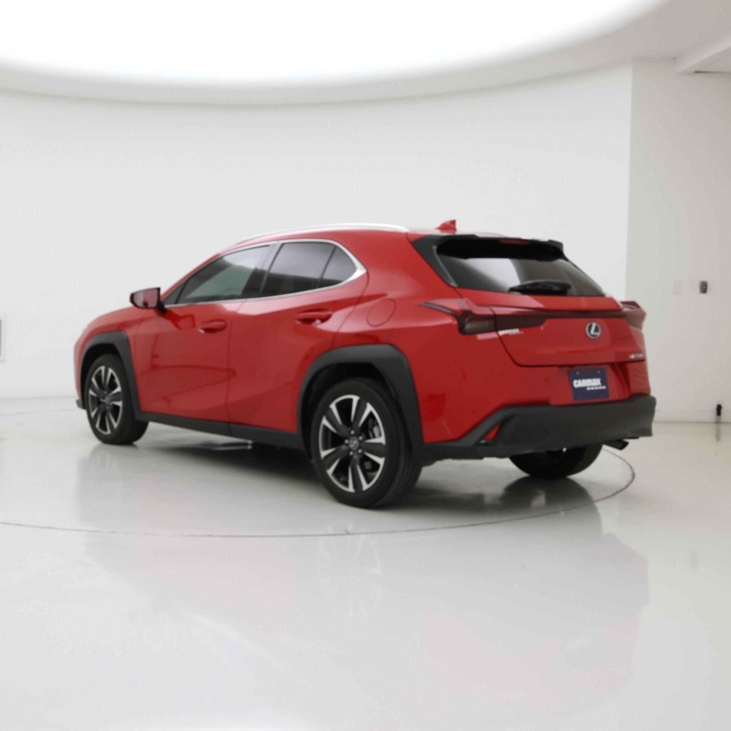 Thumbnail: 2024 Lexus UX - 2