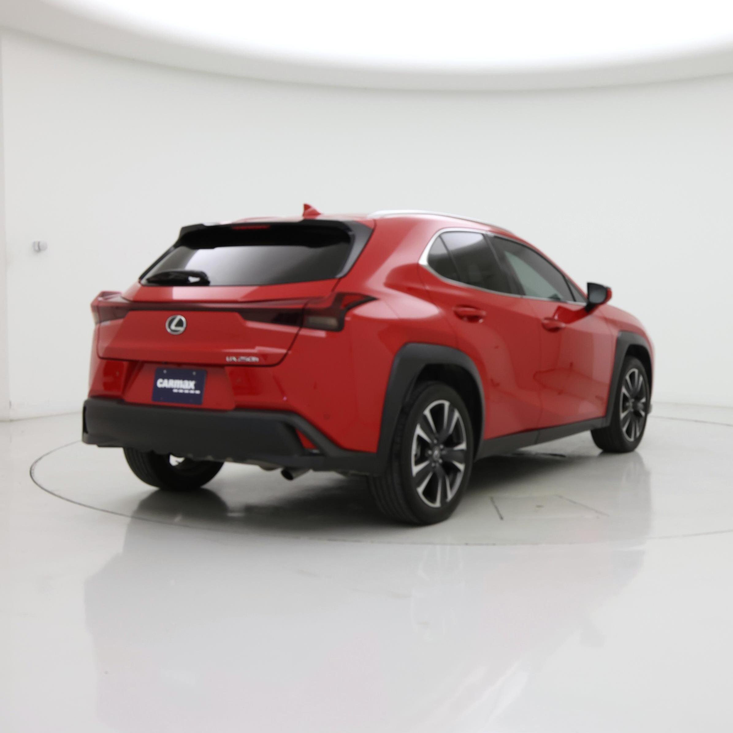 Thumbnail: 2024 Lexus UX - 8