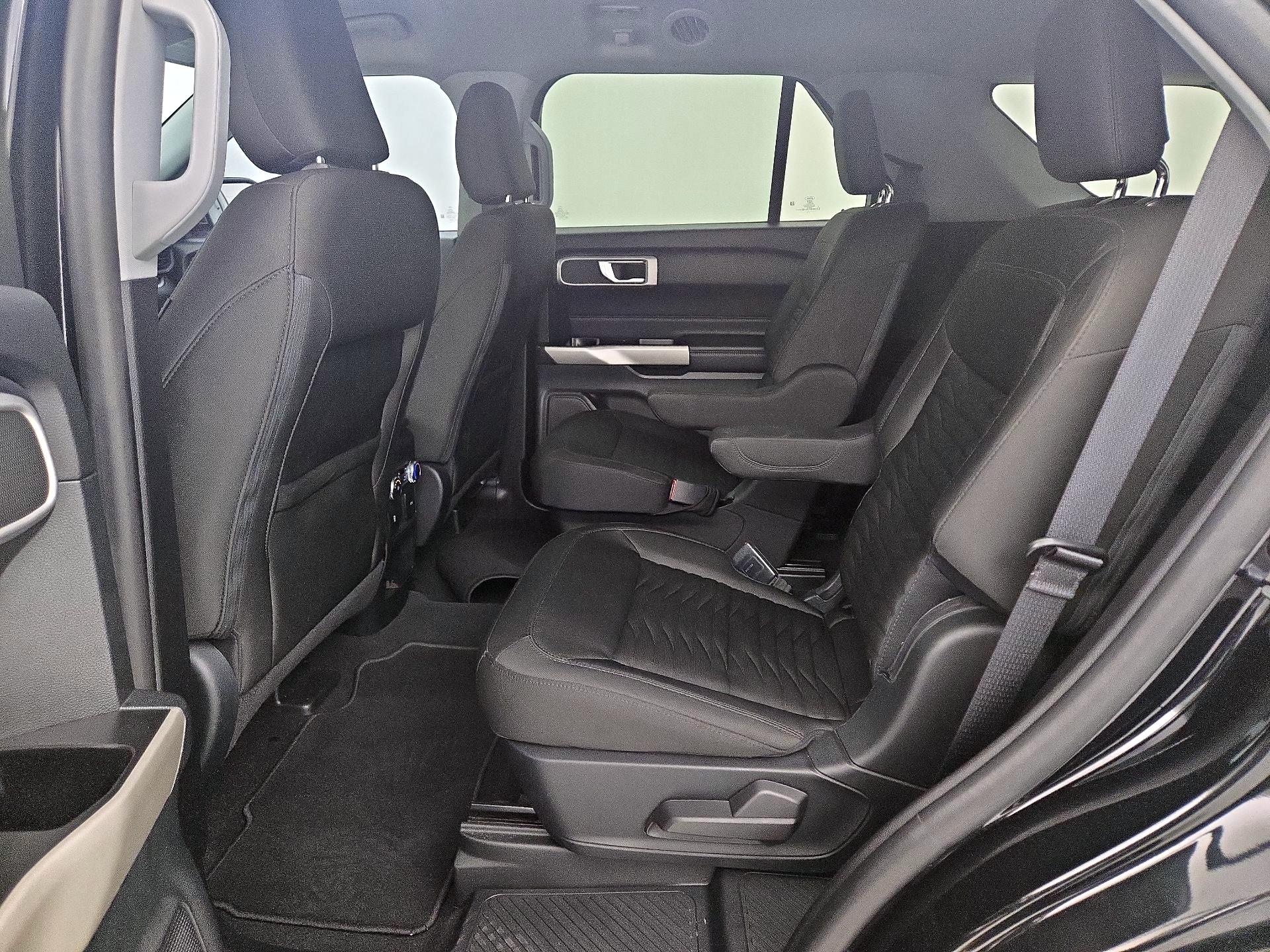 Thumbnail: 2021 Ford Explorer - 18