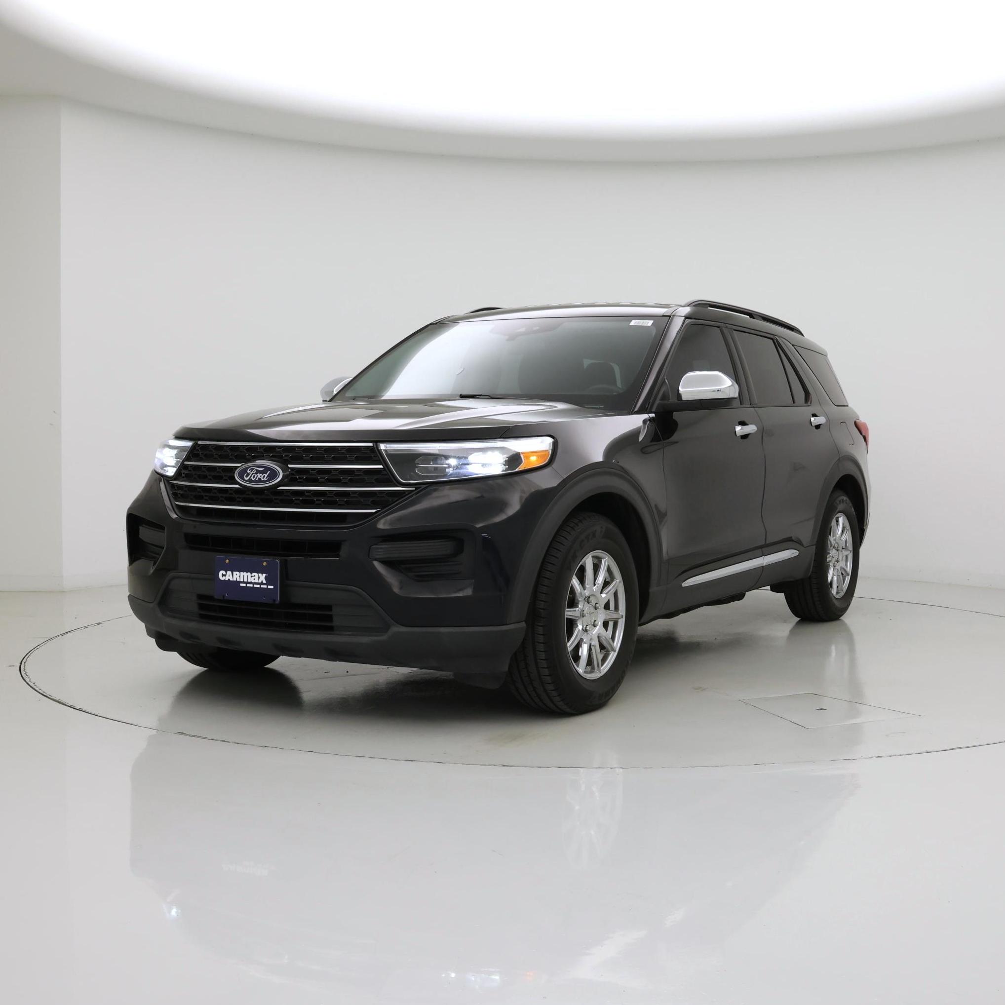 Thumbnail: 2021 Ford Explorer - 4
