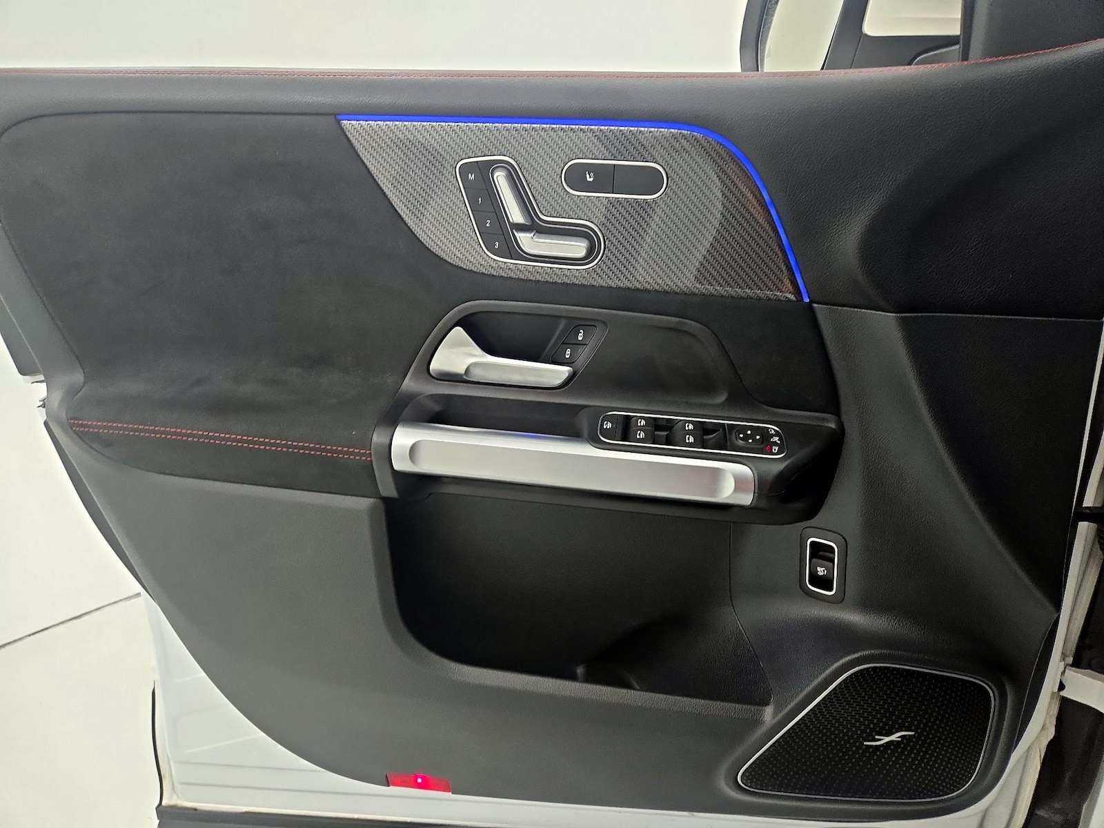 2023 Mercedes-Benz GLB Base - Photo 13