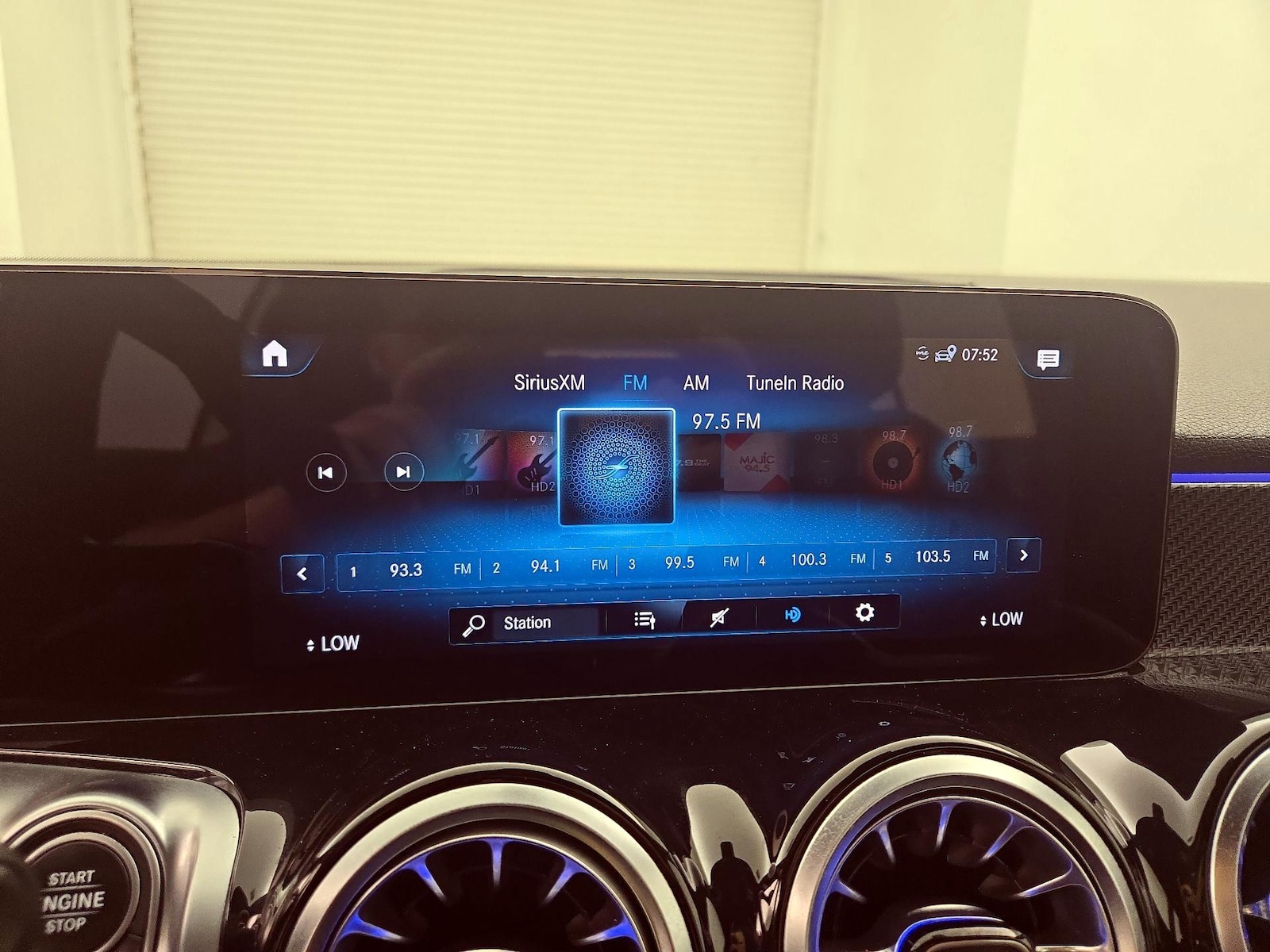 2023 Mercedes-Benz GLB Base - Photo 16