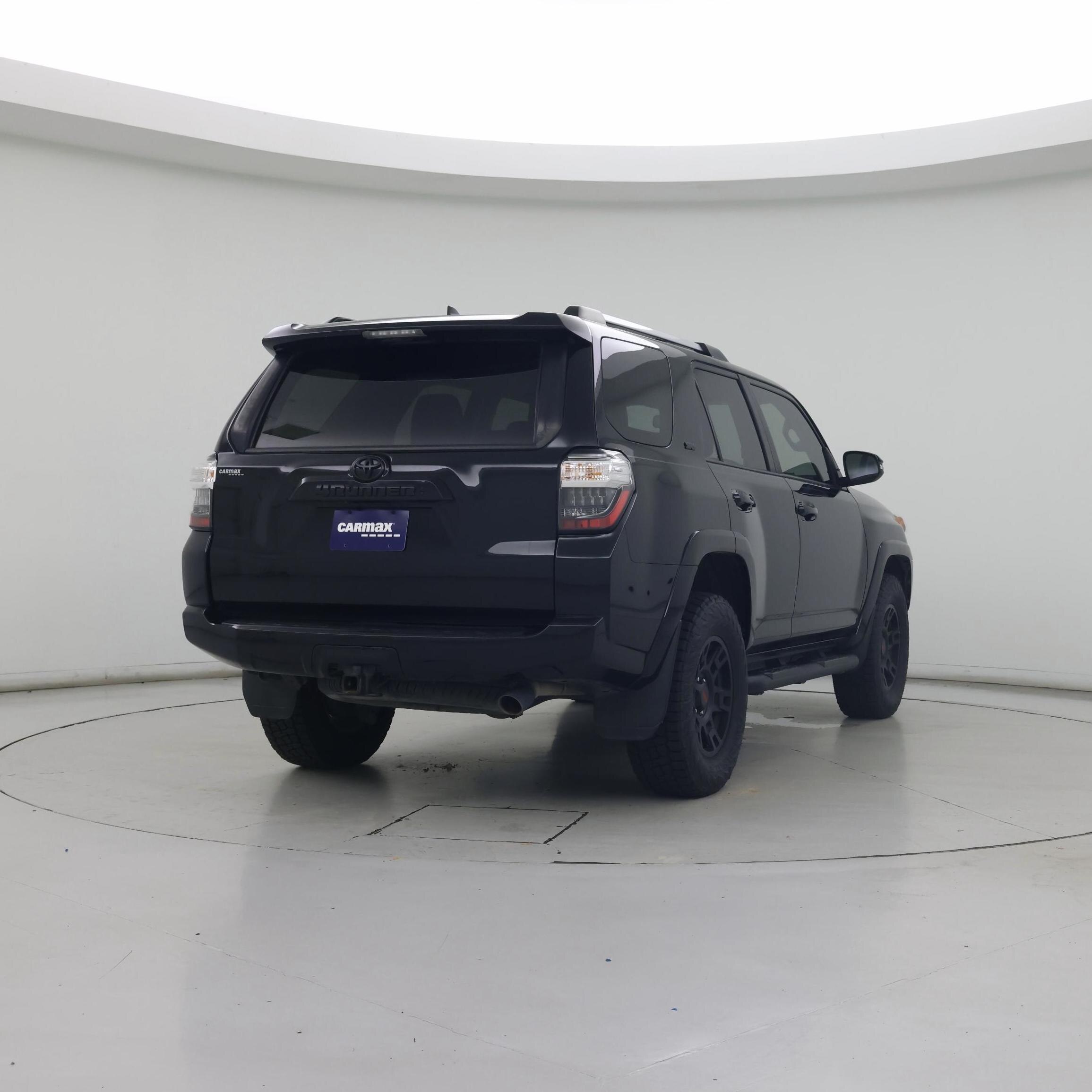 Thumbnail: 2022 Toyota 4Runner - 8