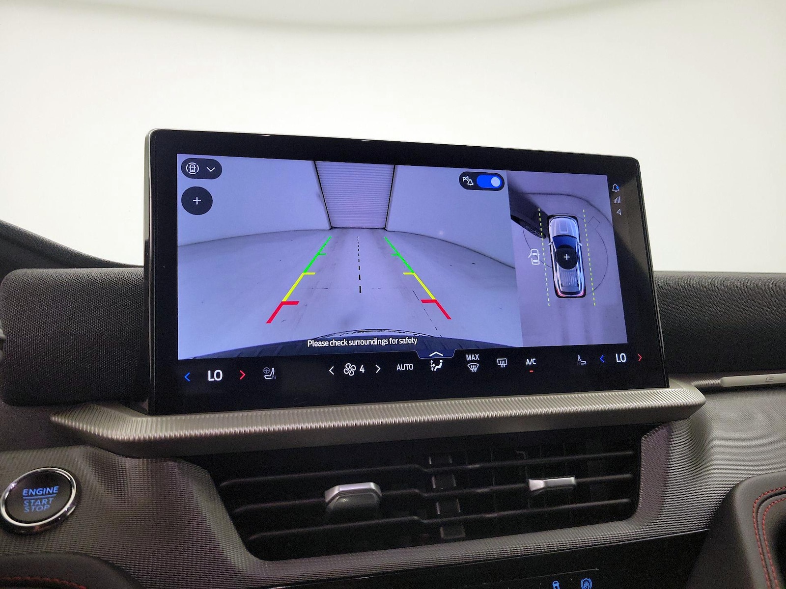 2025 Ford Explorer ST-LINE - Photo 15