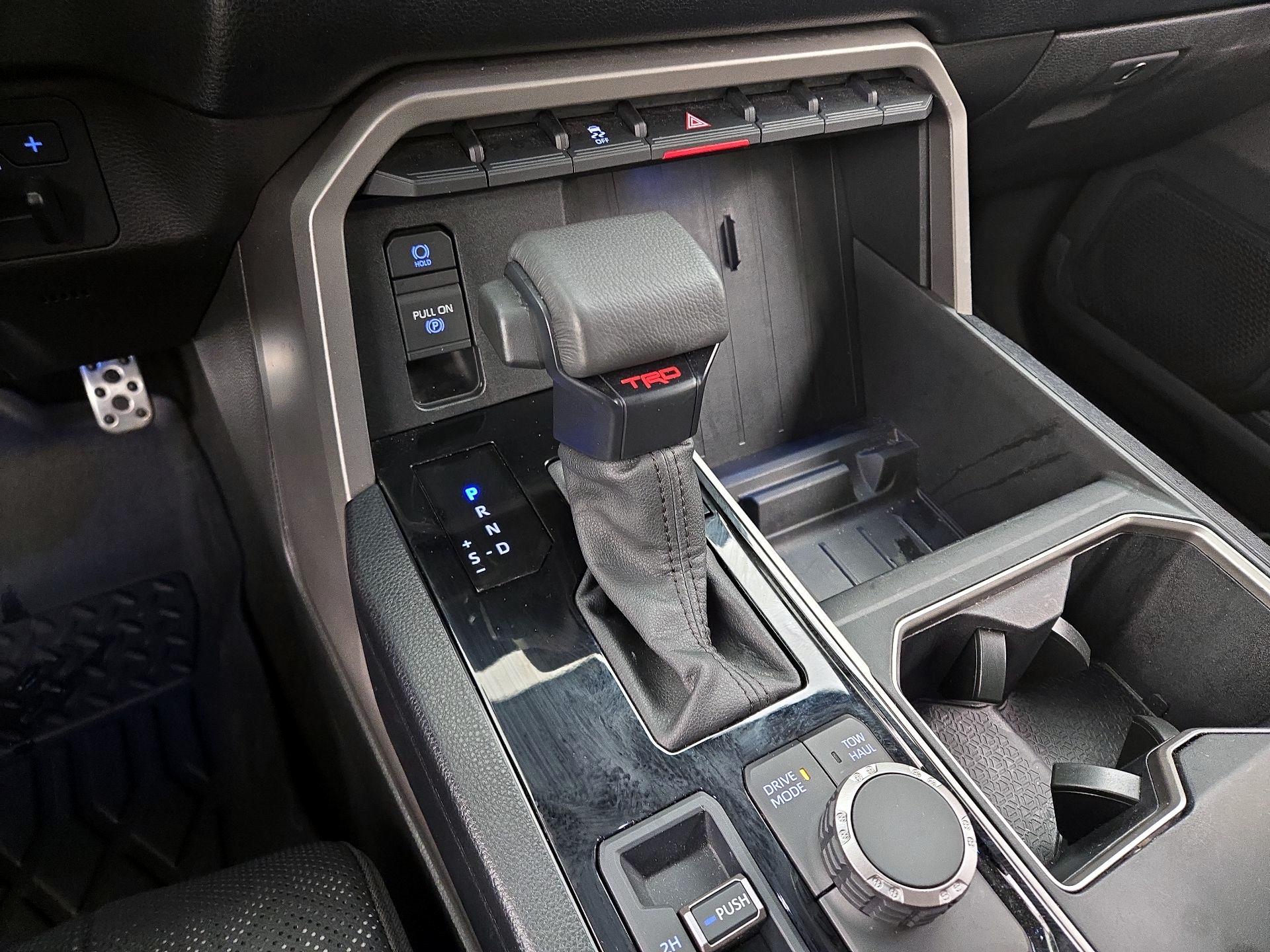 Thumbnail: 2024 Toyota Tundra - 17