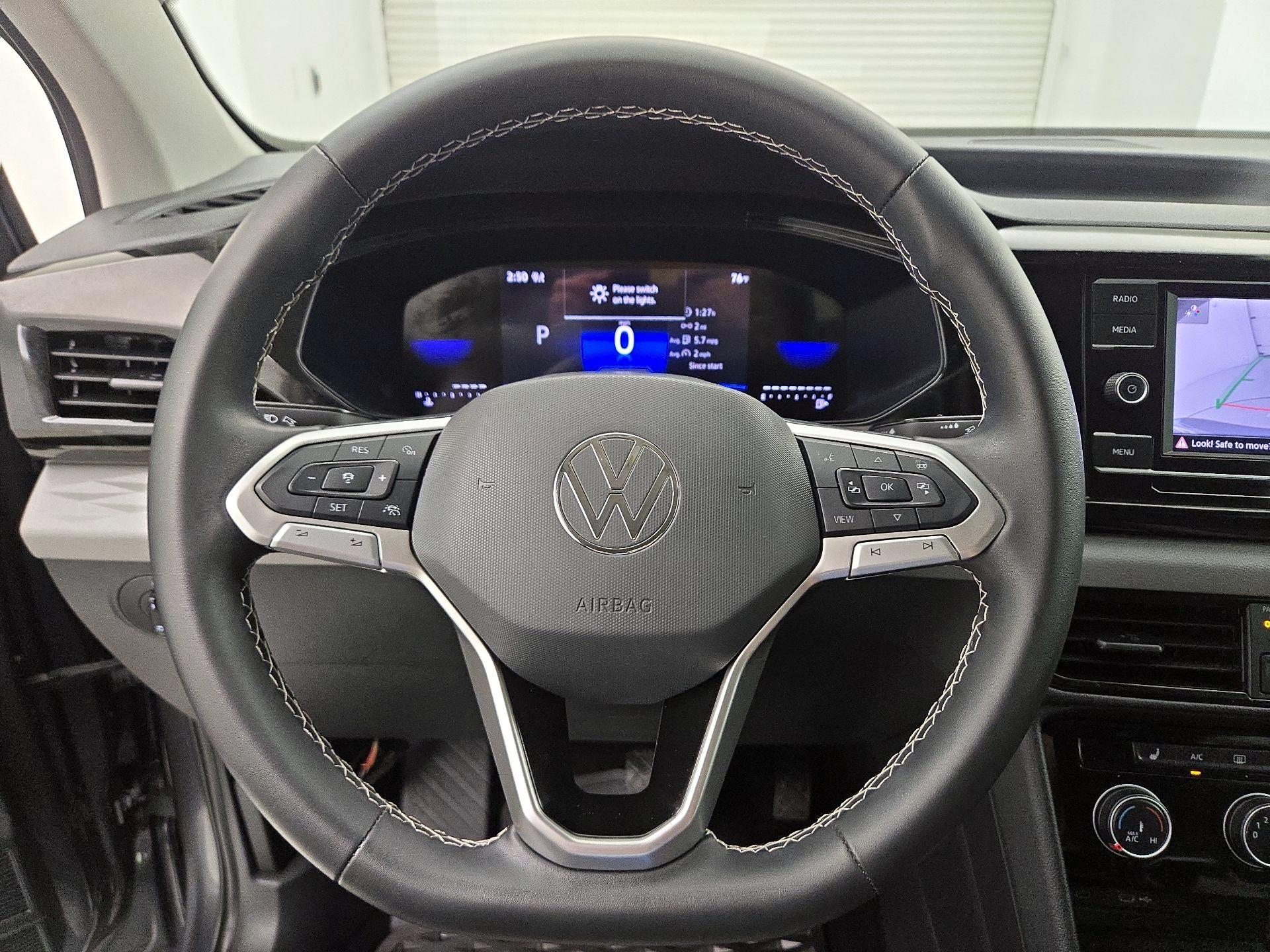 Thumbnail: 2024 Volkswagen Taos - 10